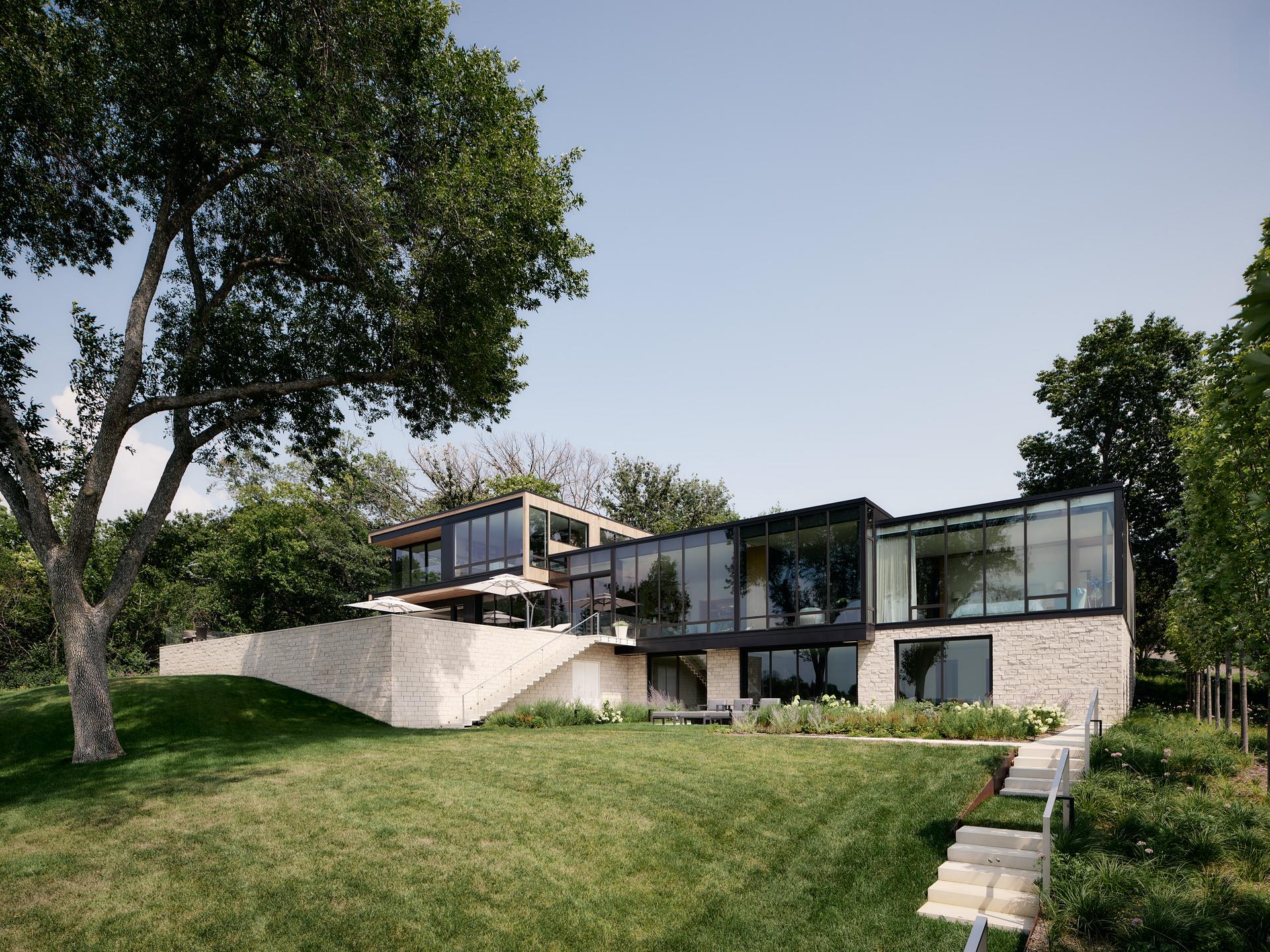 Lakeside Modern - image 14
