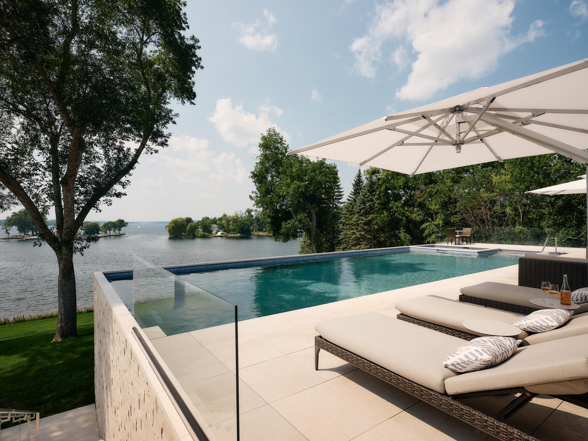 Lakeside Modern - image 15