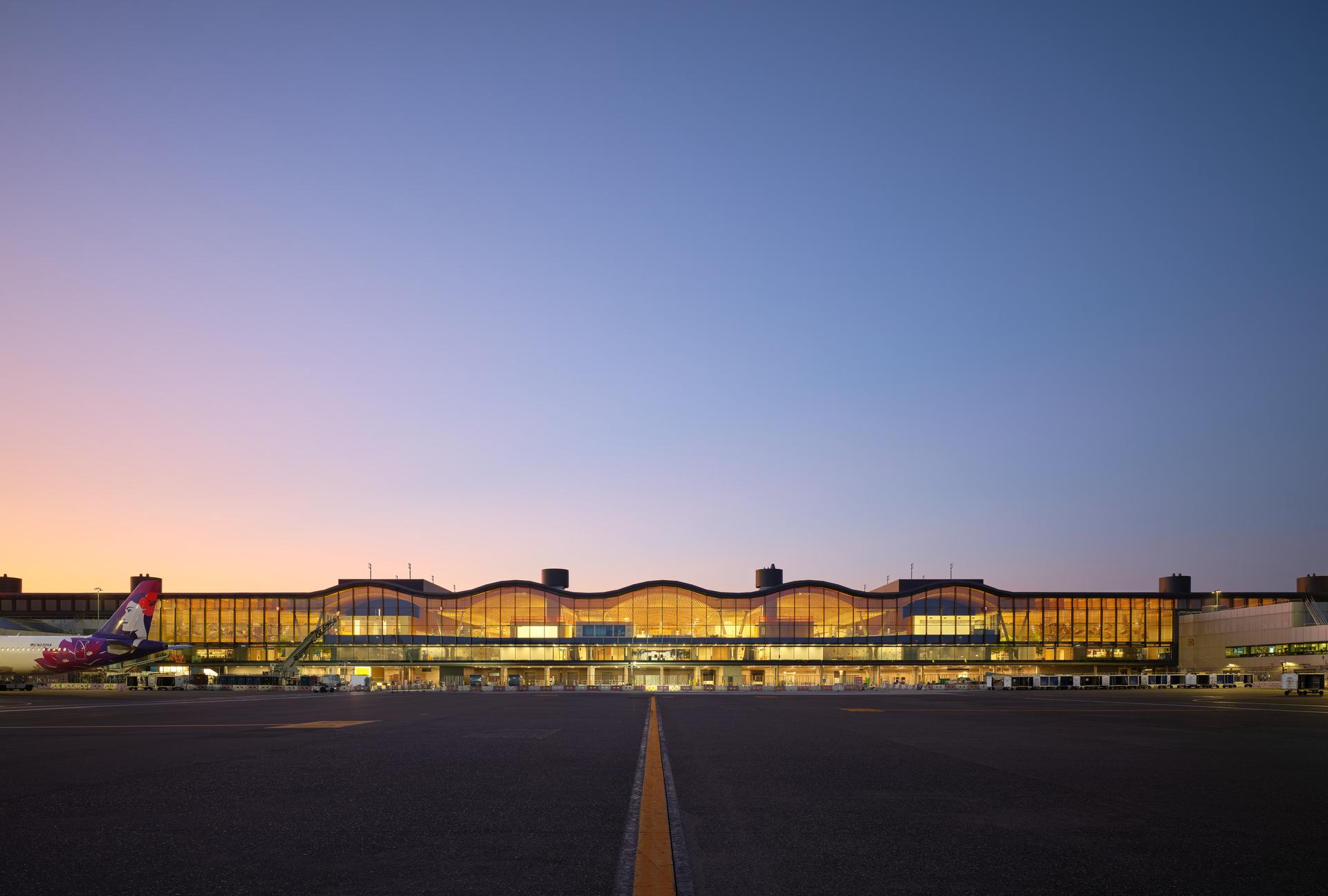 Portland International Airport Main Terminal Expansion - image 15