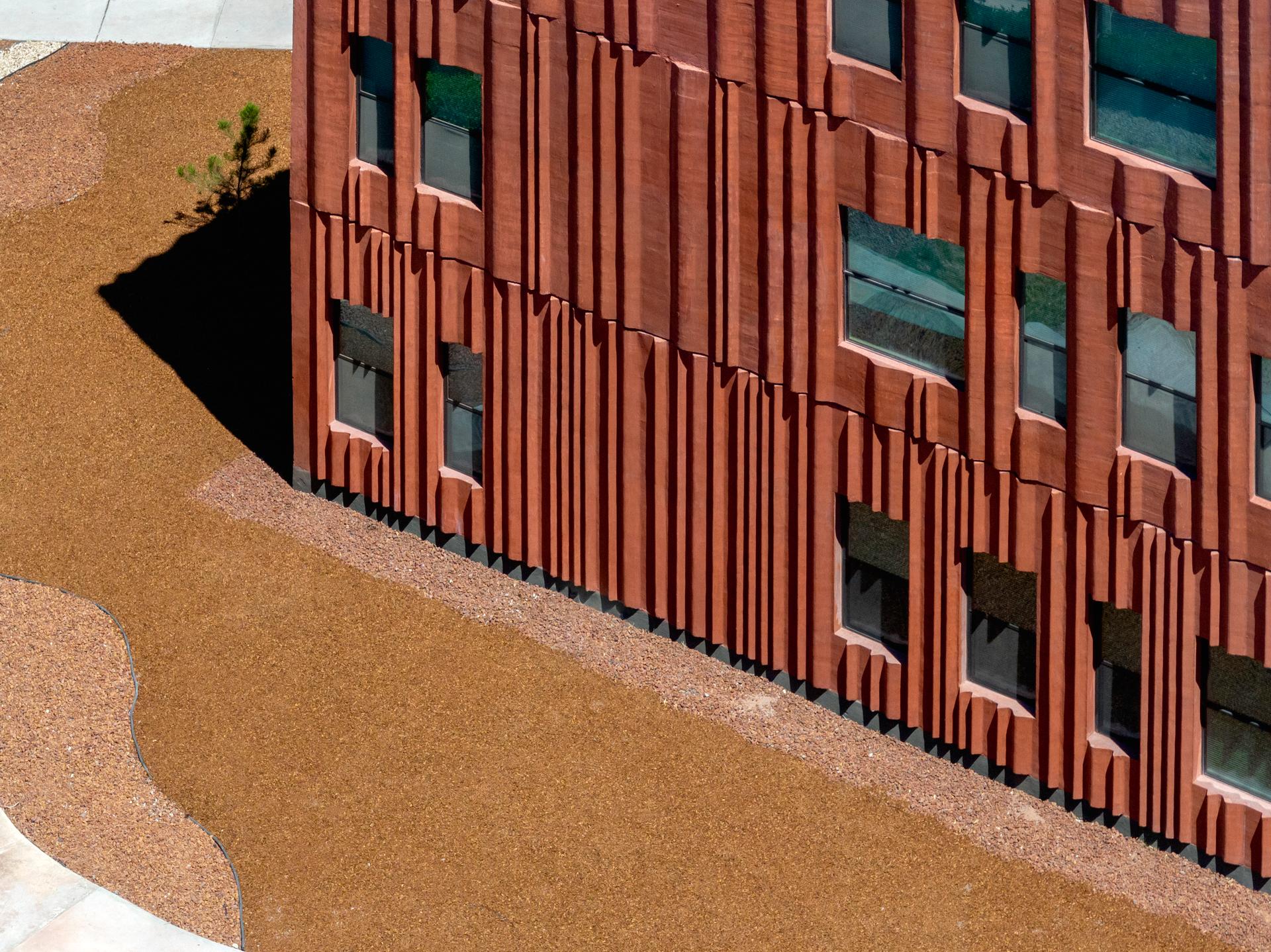 RT2 Apartments - image 11