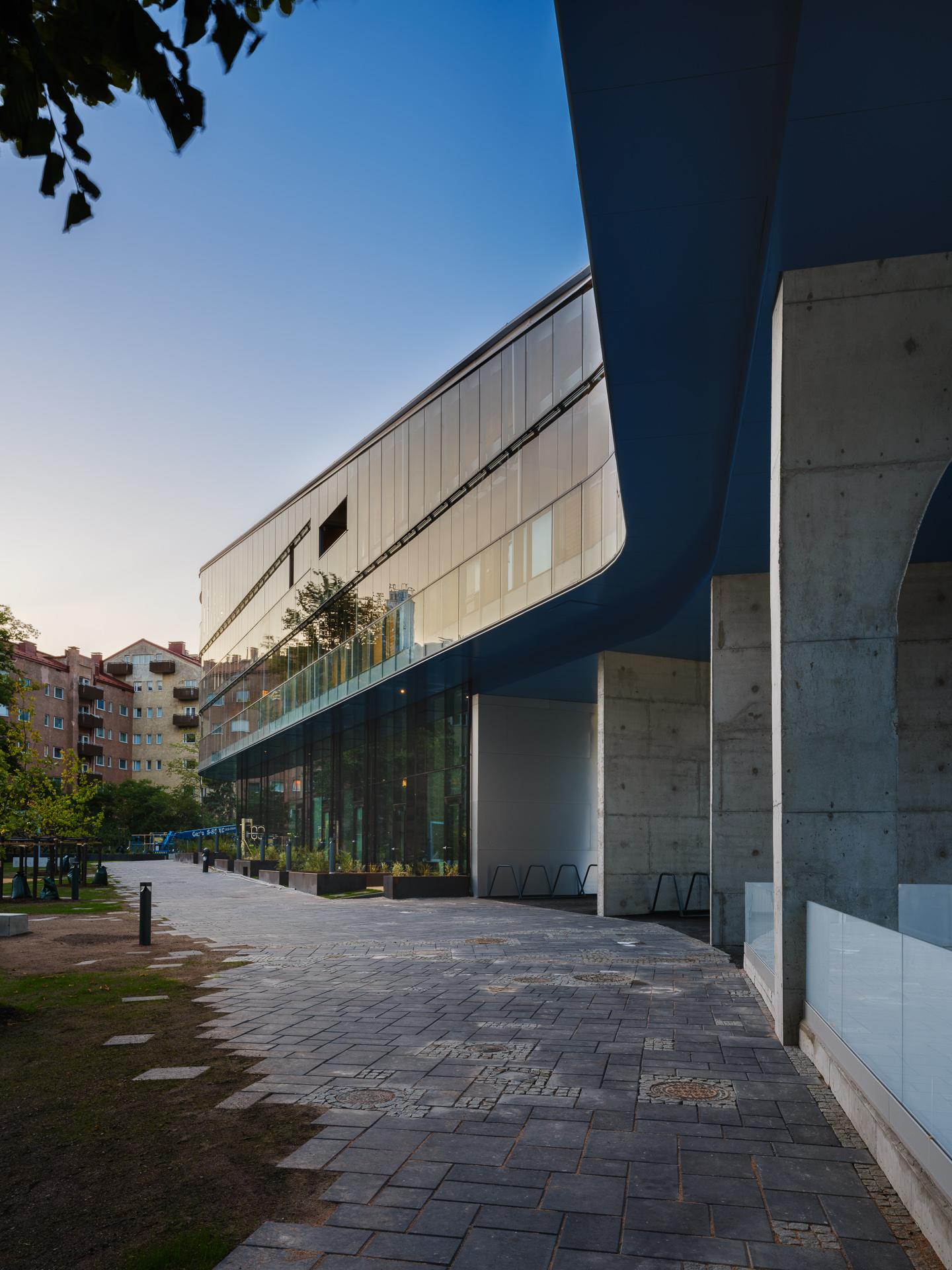 Meander Housing - image 12