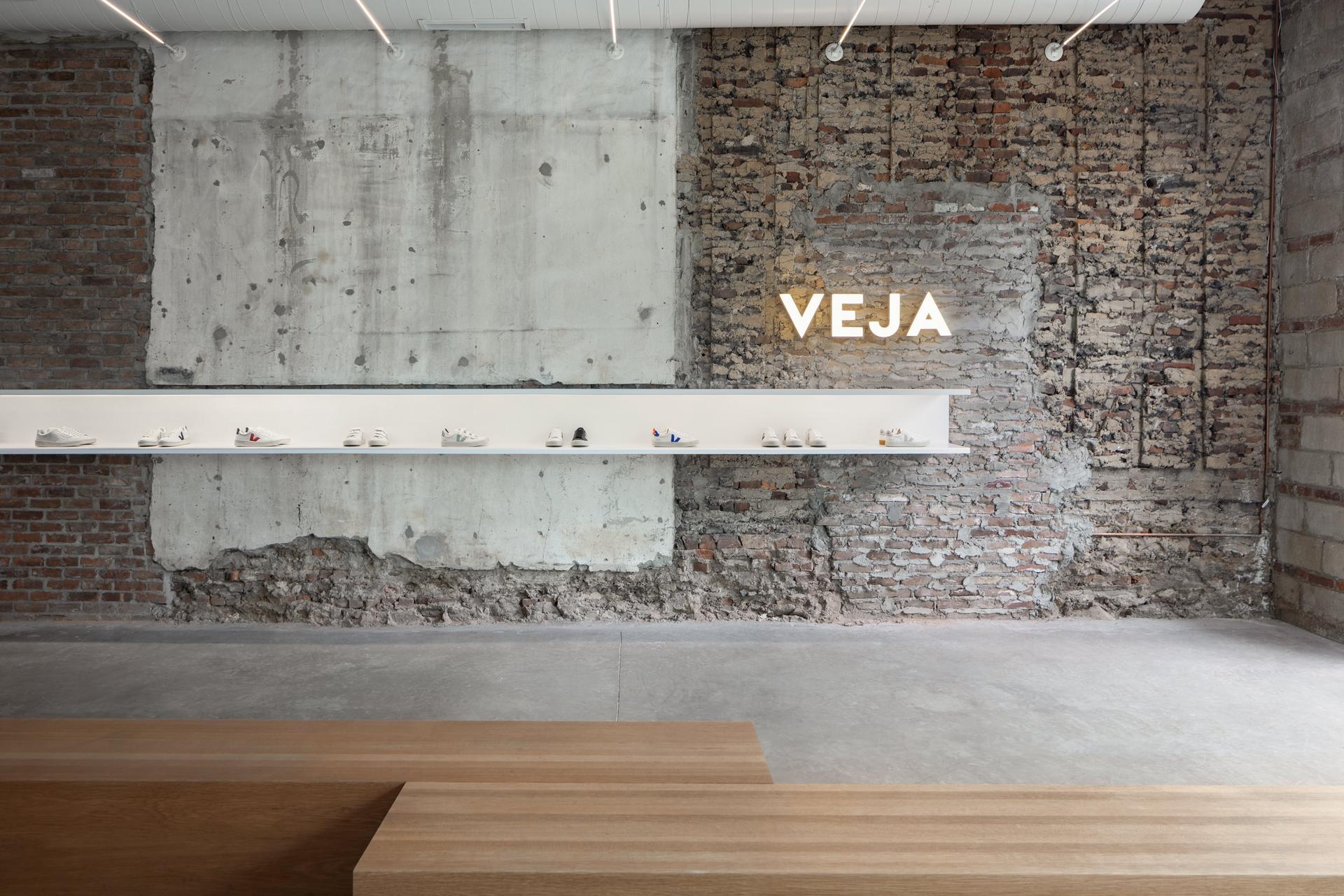 VEJA Williamsburg - image 8