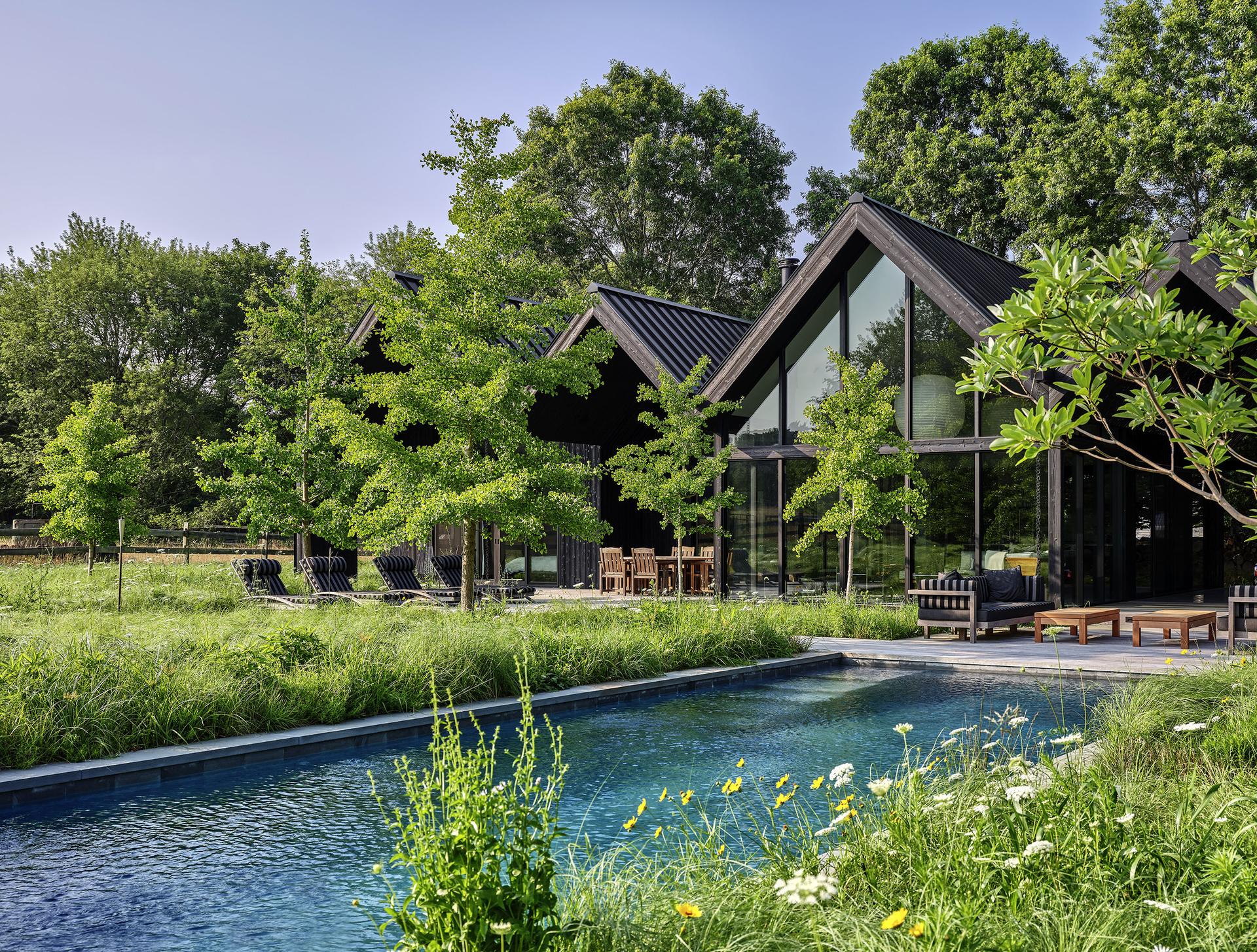 East Hampton Modern - image 2