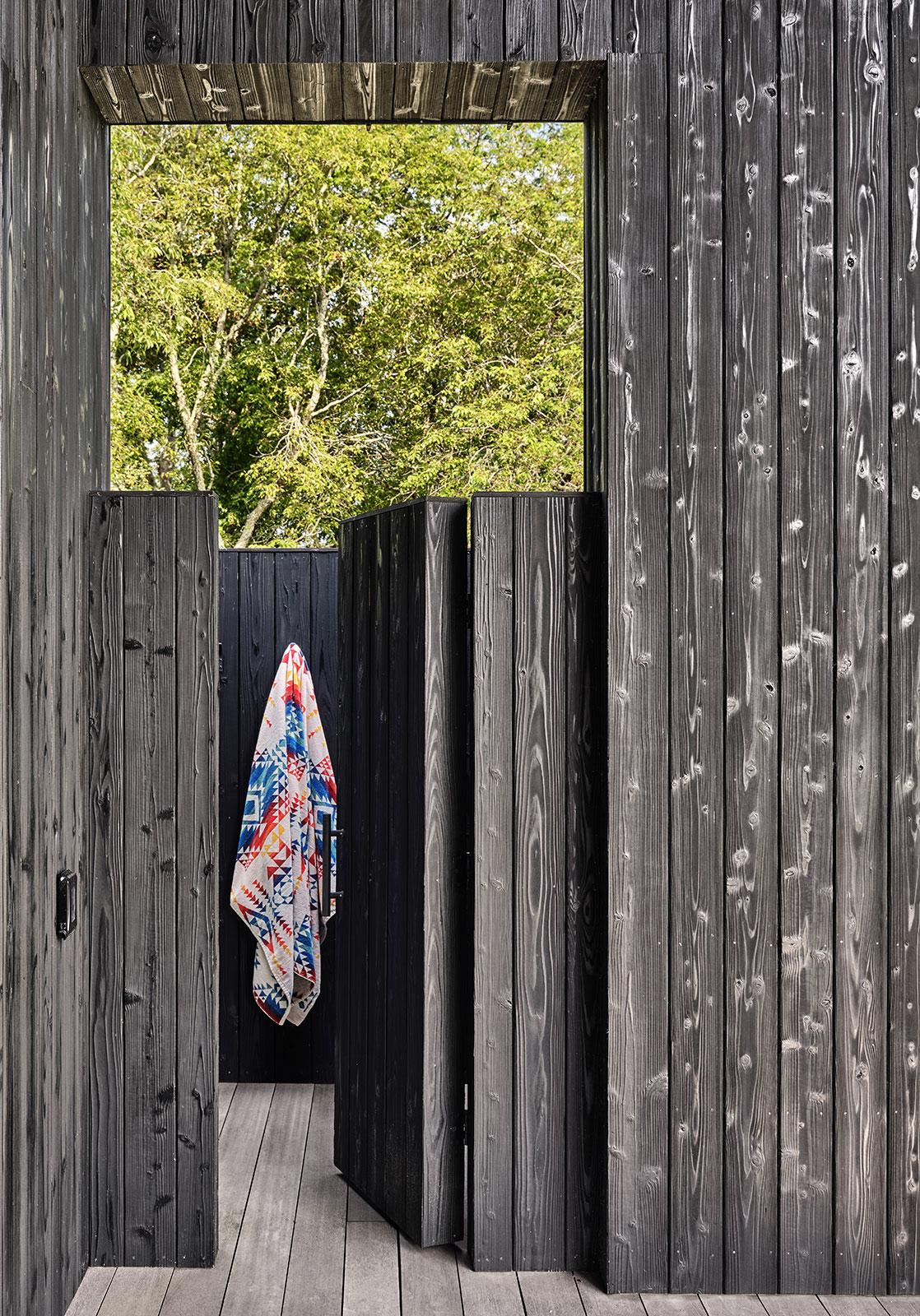 East Hampton Modern - image 5