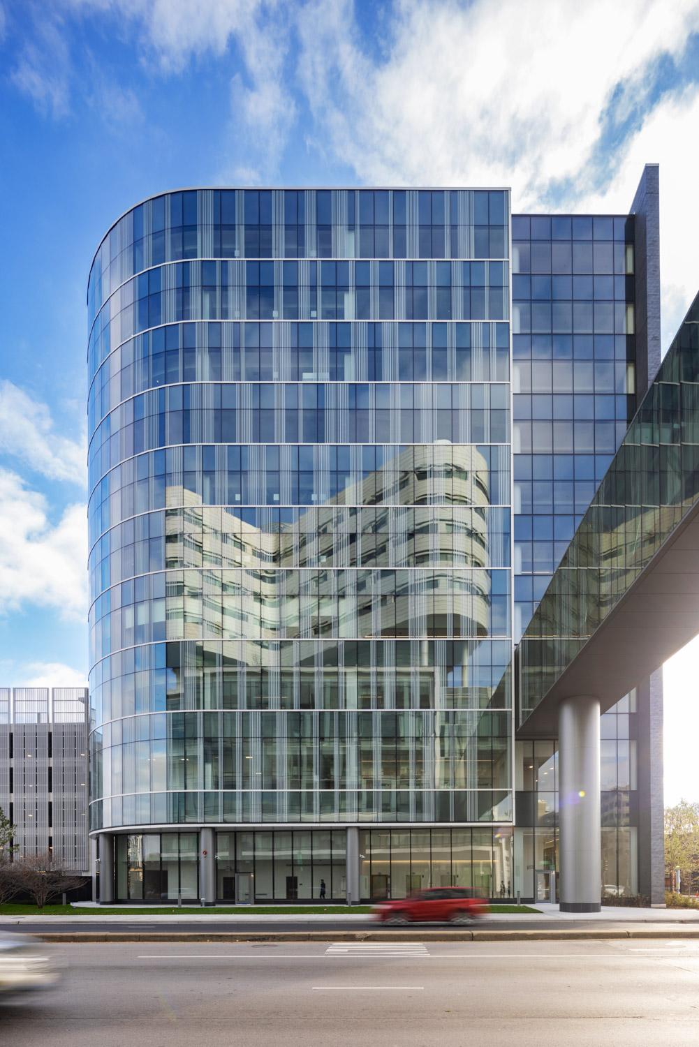 Rush University Medical Center Joan & Paul Rubschlager Building - image 17