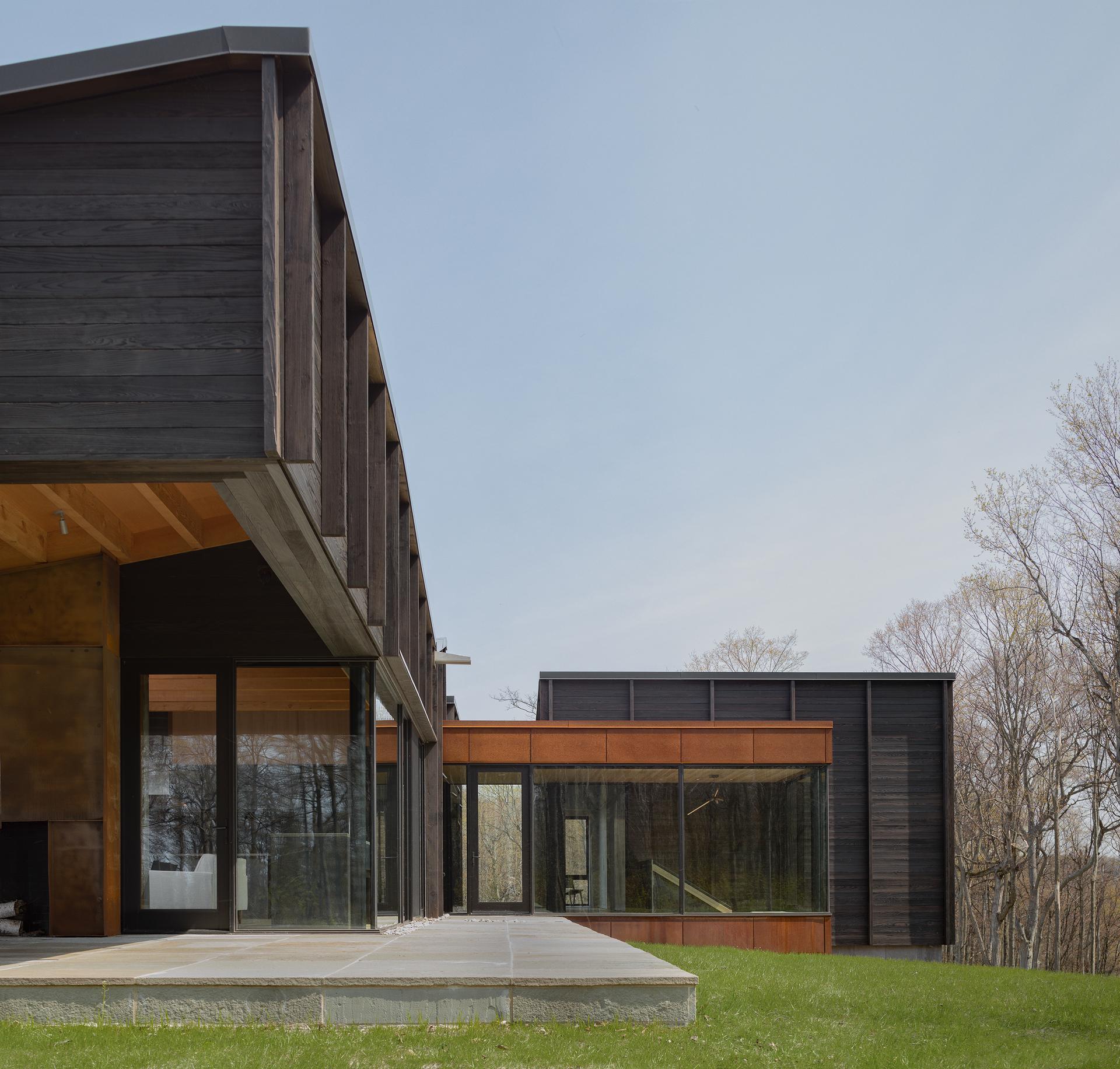 Michigan Lake House - image 5