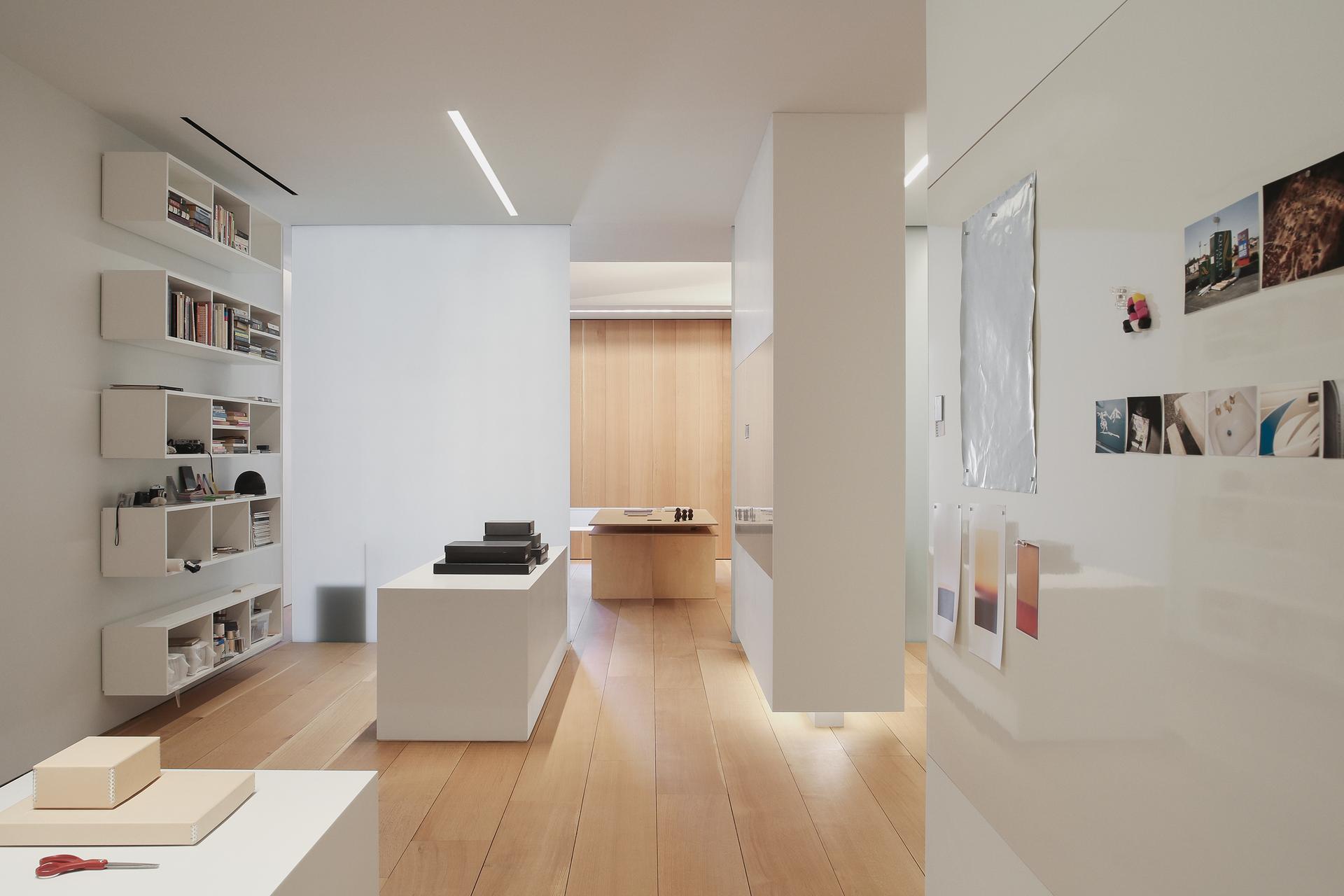 Photographer's Loft - image 4