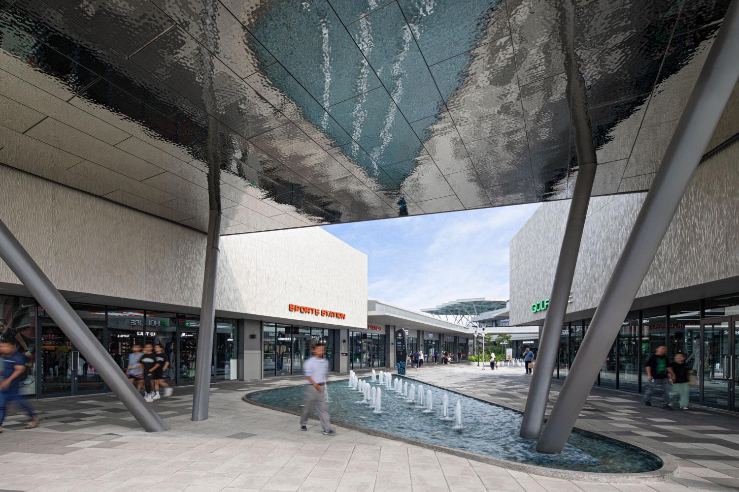 The Grand Outlet Karawang East Jakarta - image 12