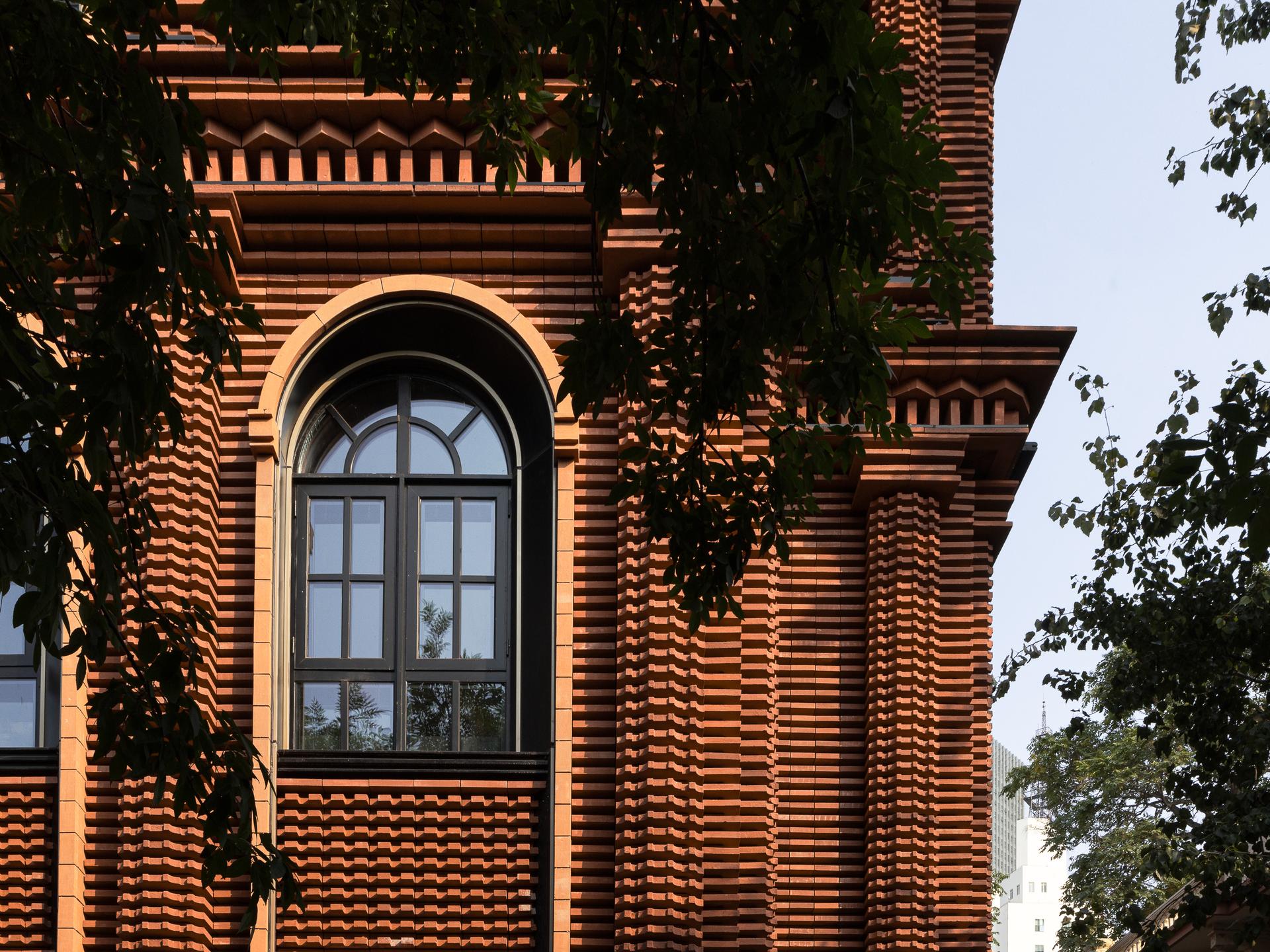 Tianjin Zhongshuge - image 7