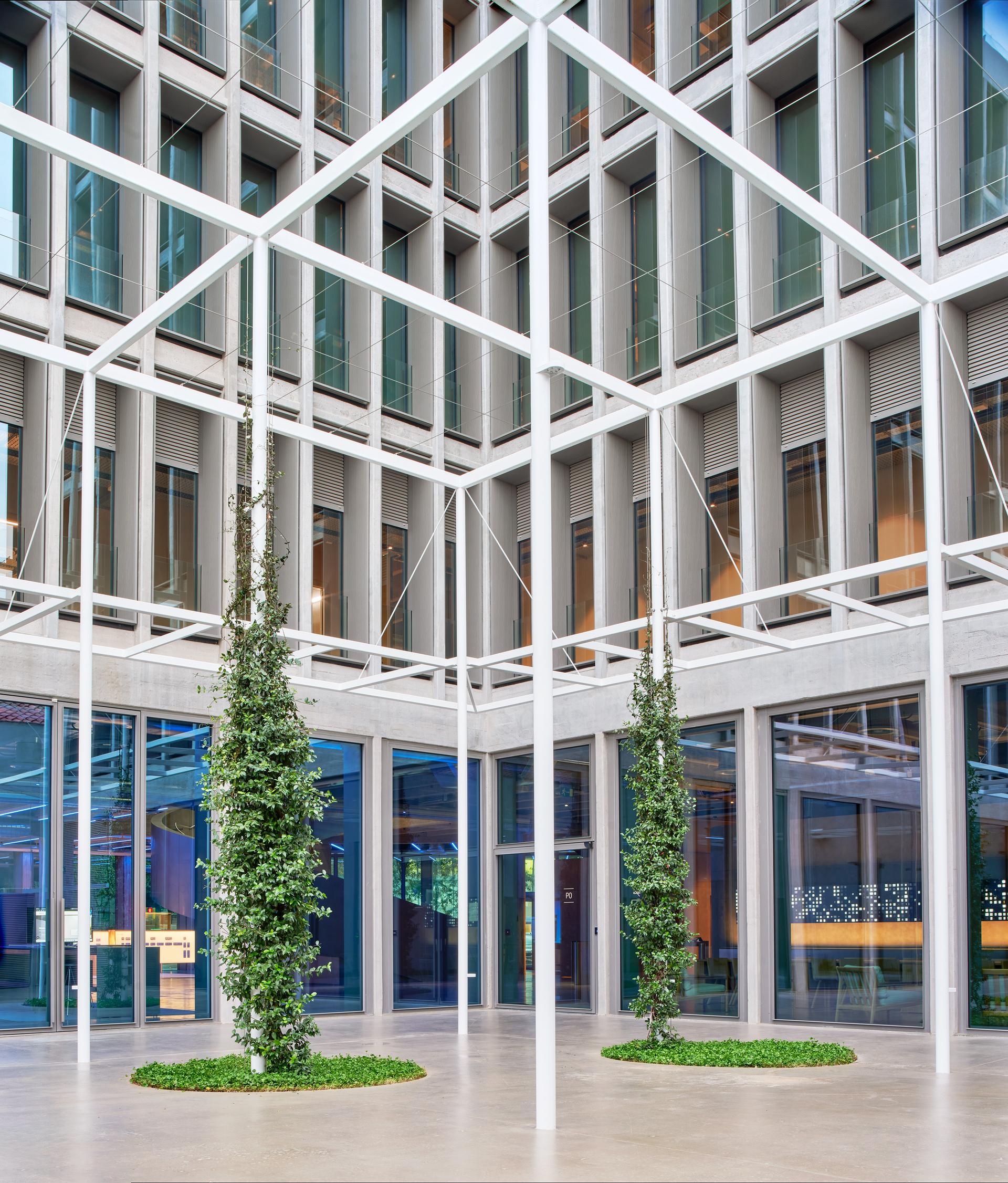 SWITCH - New Simon Headquarters - image 10