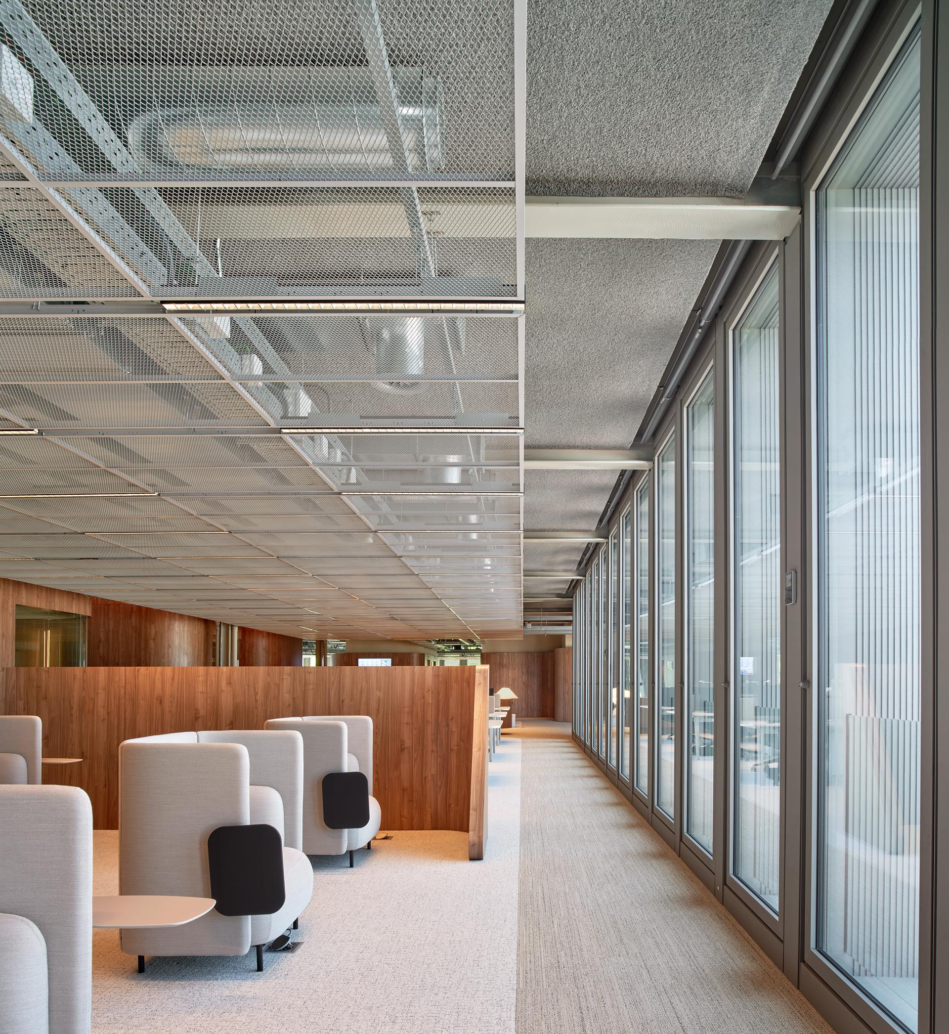 SWITCH - New Simon Headquarters - image 20