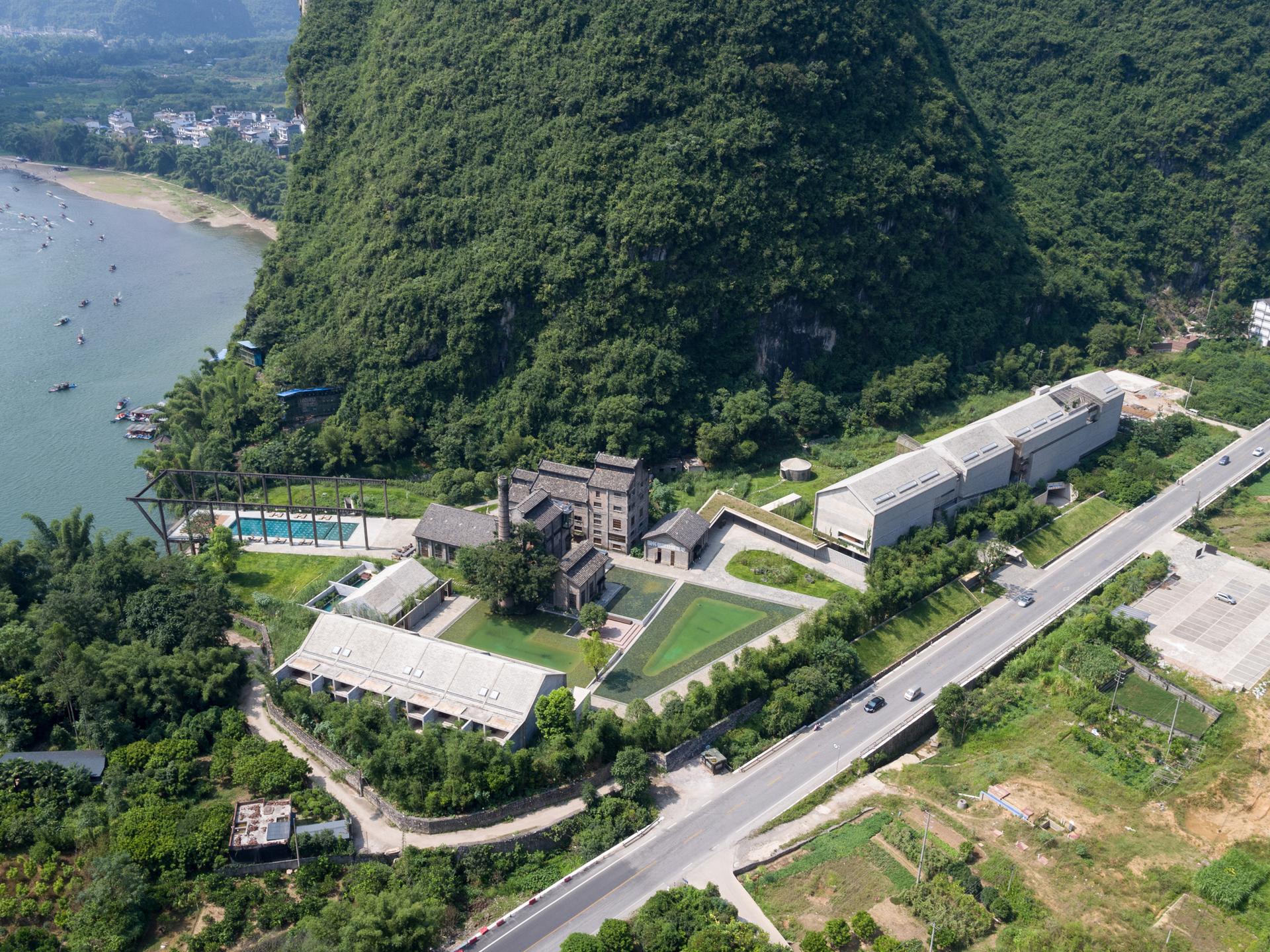 Yangshuo Sugarhouse Hotel - image 7