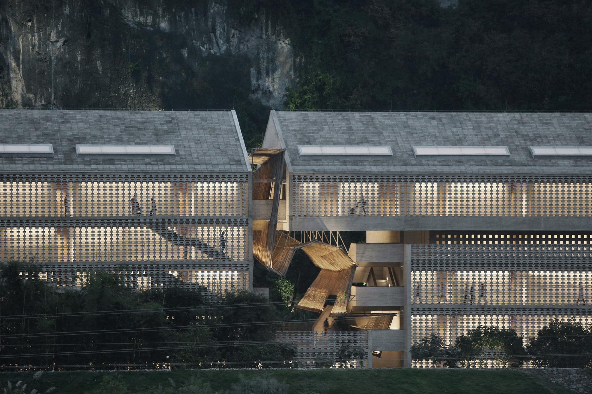 Yangshuo Sugarhouse Hotel