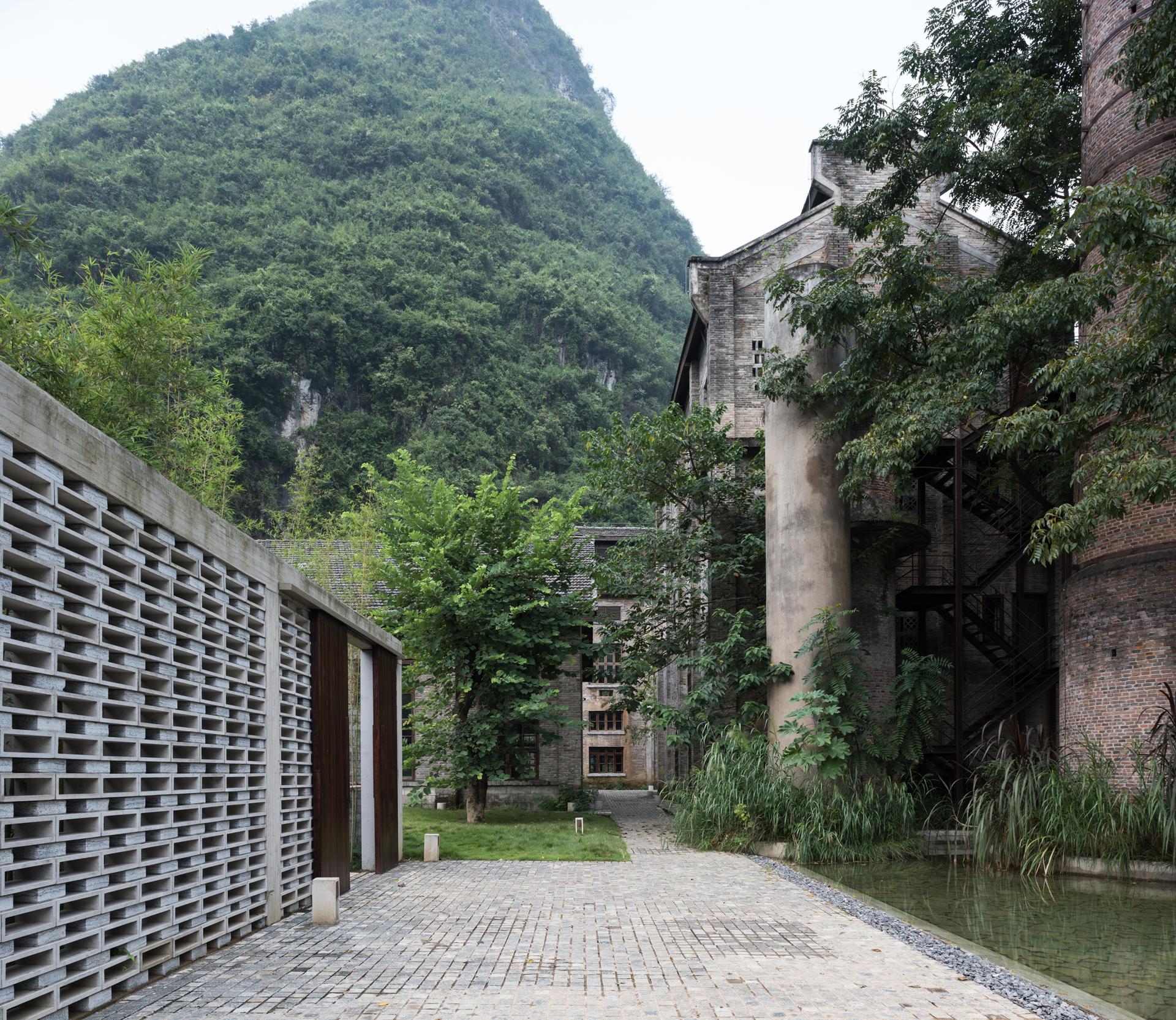 Yangshuo Sugarhouse Hotel - image 23