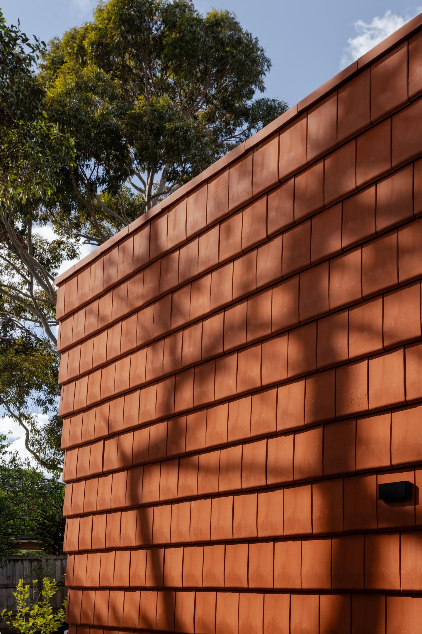 MAHOGANY HOUSE - image 14