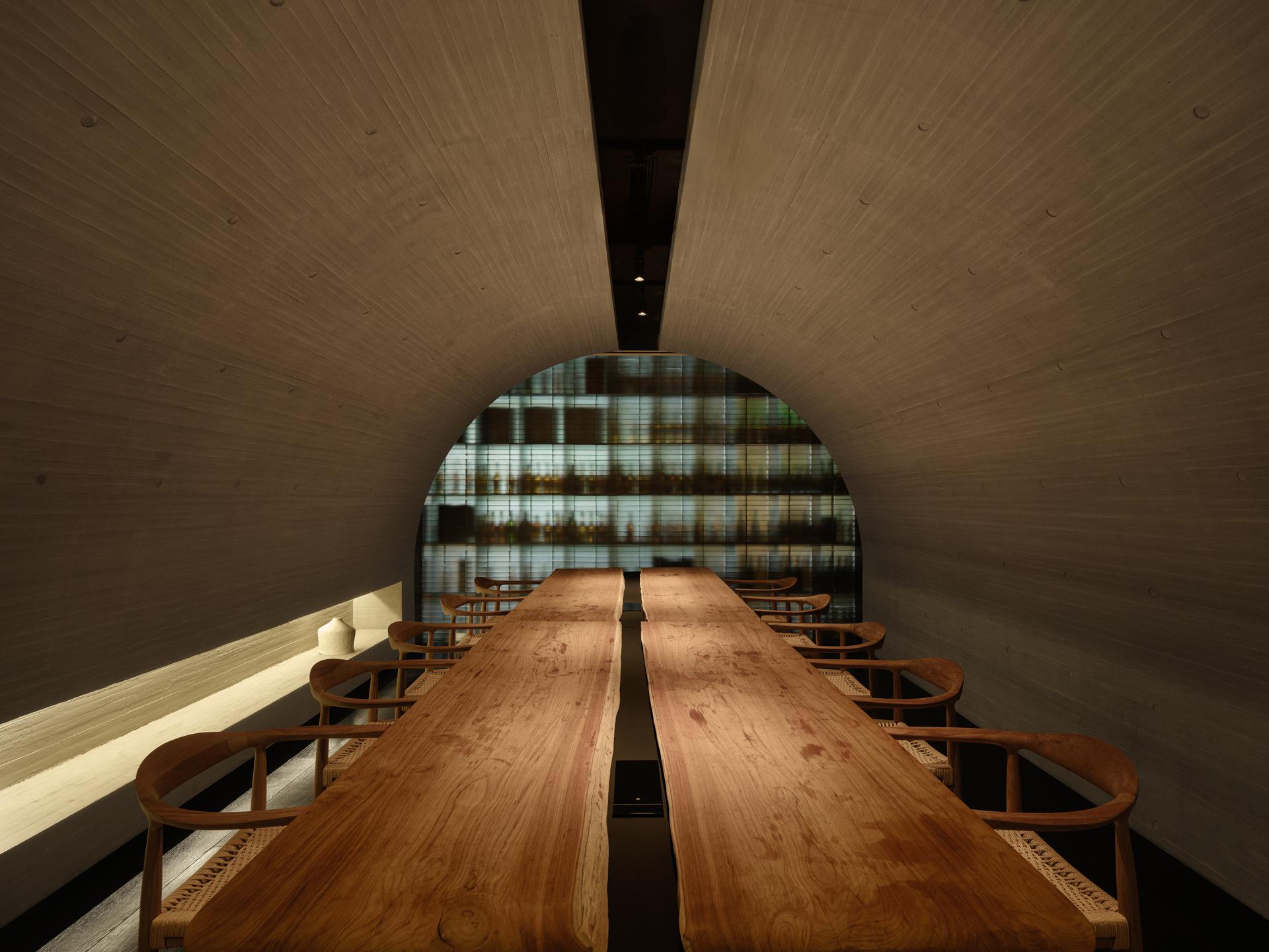 The Whisky Bar with a Concrete Identity - image 17