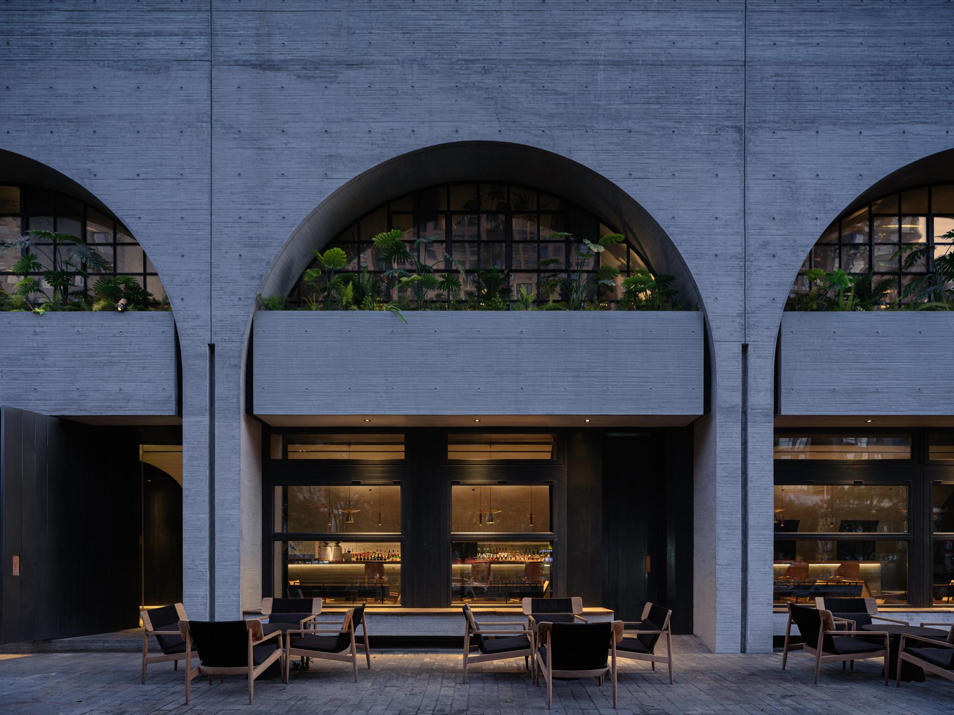 The Whisky Bar with a Concrete Identity - image 2