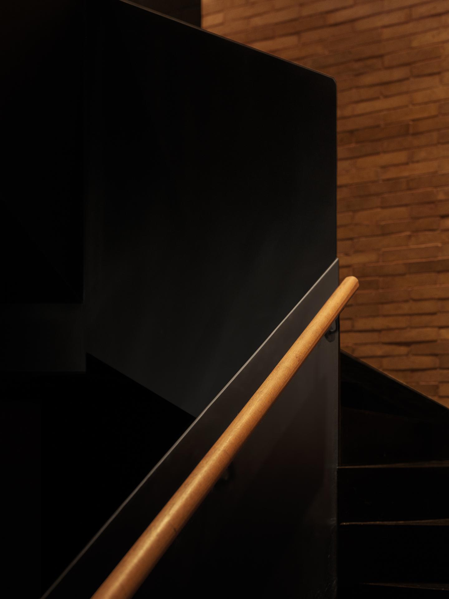 The Whisky Bar with a Concrete Identity - image 22