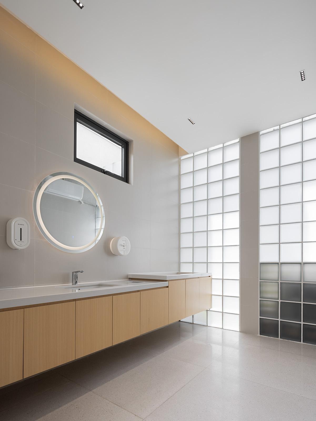 The Vessel of Light and Nature — Design of the Public Toilet at Shenzhen Garden Expo Park - image 22