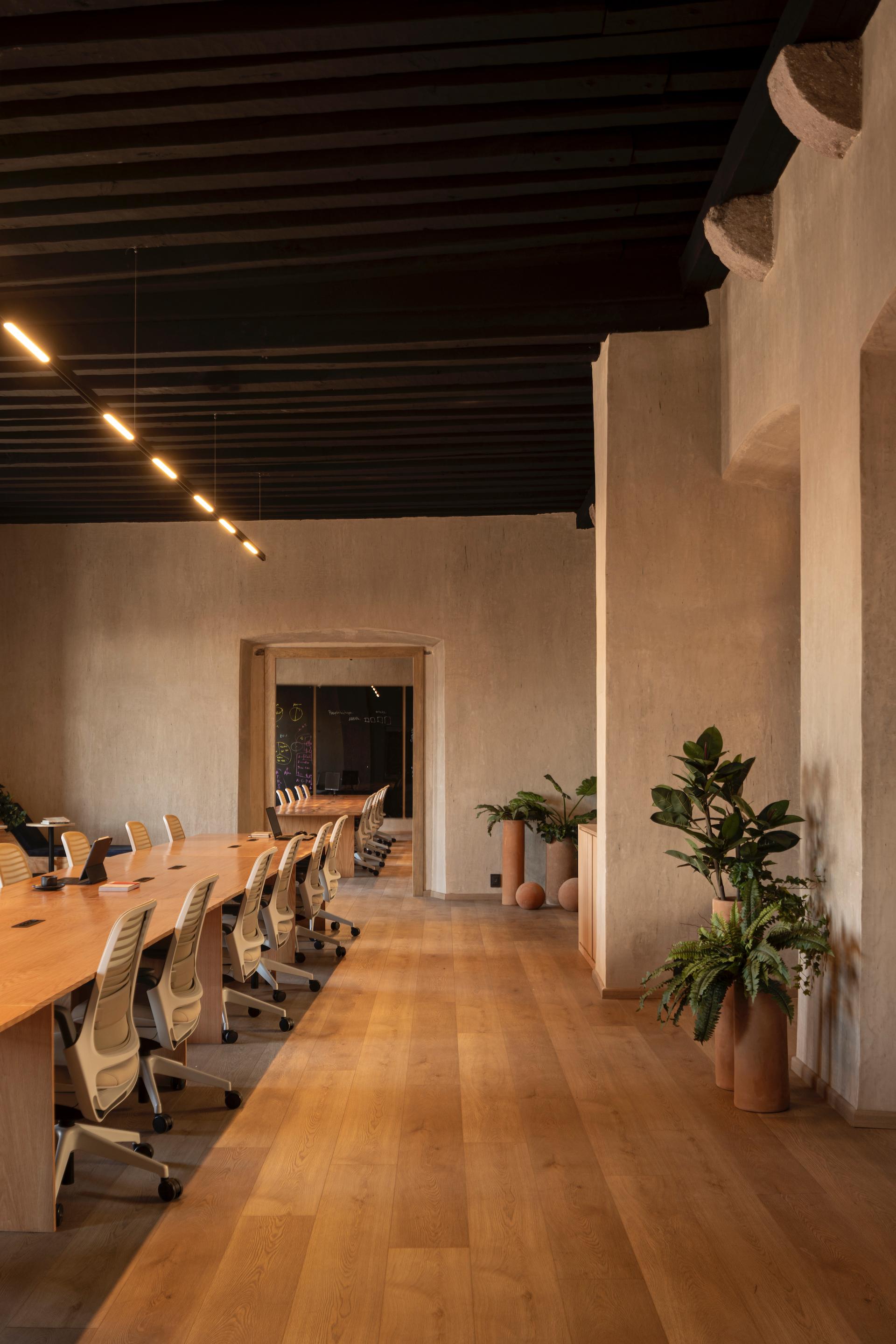 GO HQ - image 6