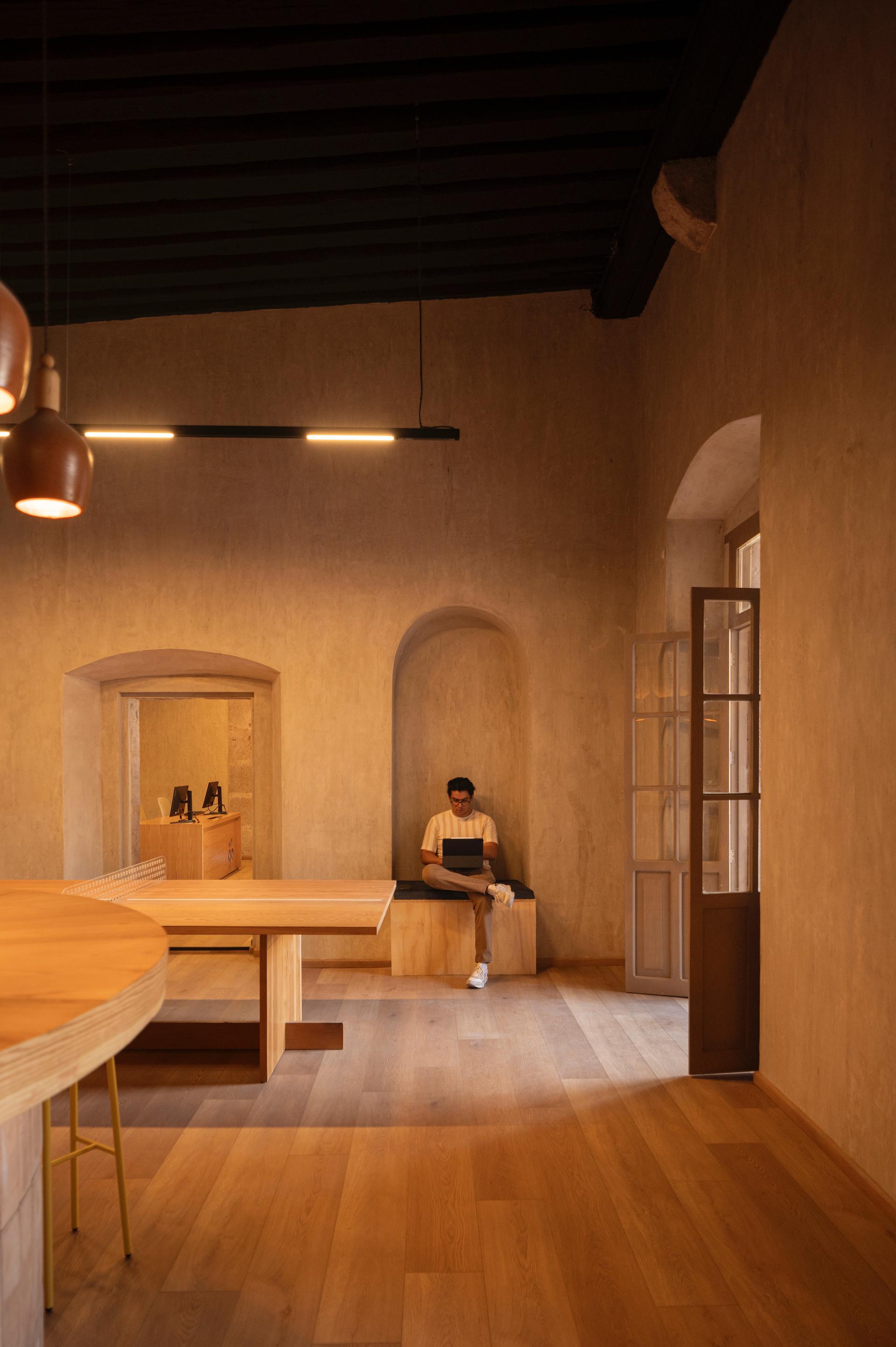 GO HQ - image 18
