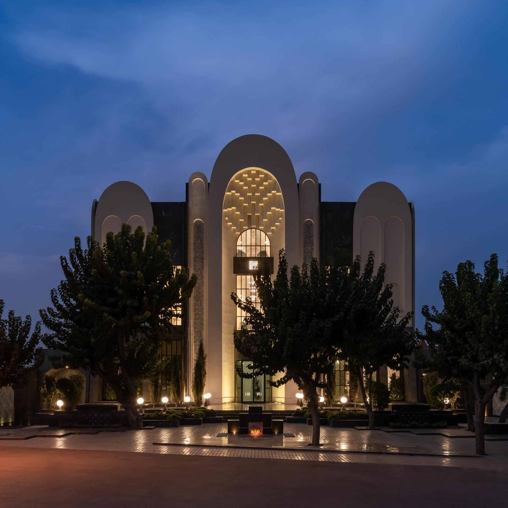 JAN Plaza - image 3