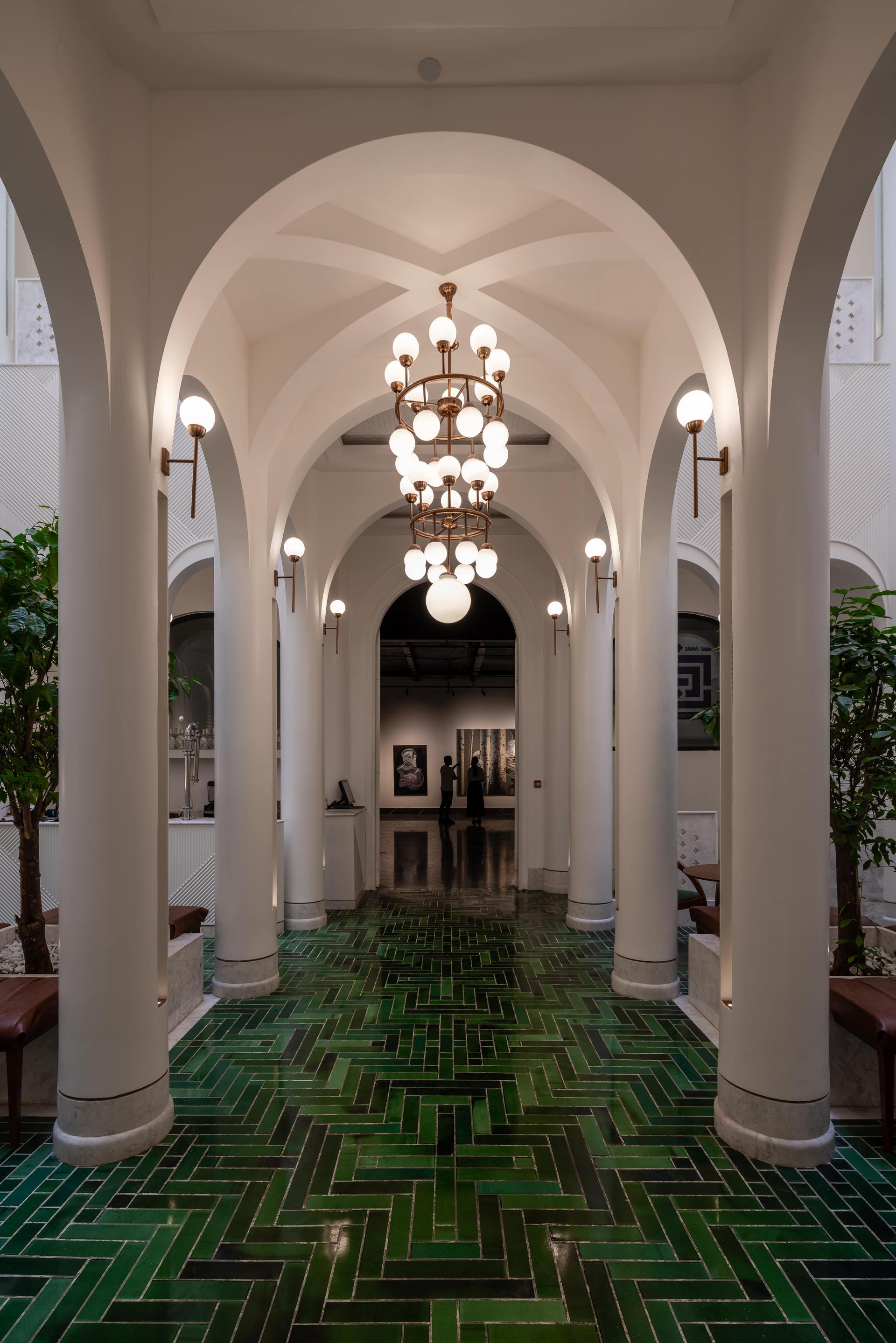 JAN Plaza - image 16