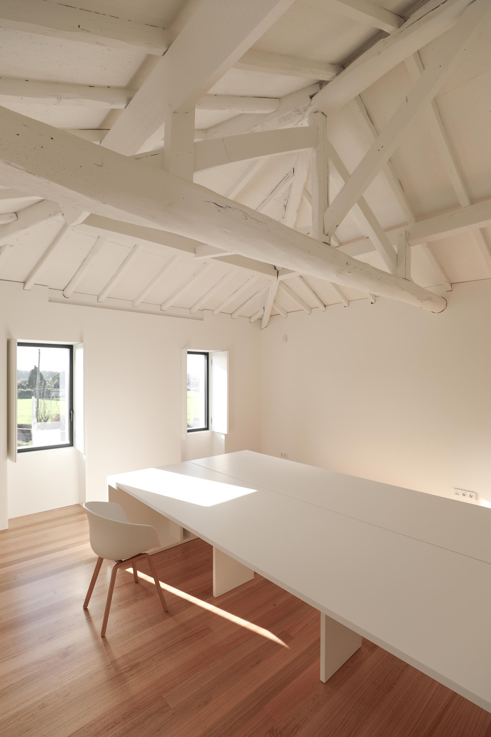 Architecture Studio - image 12