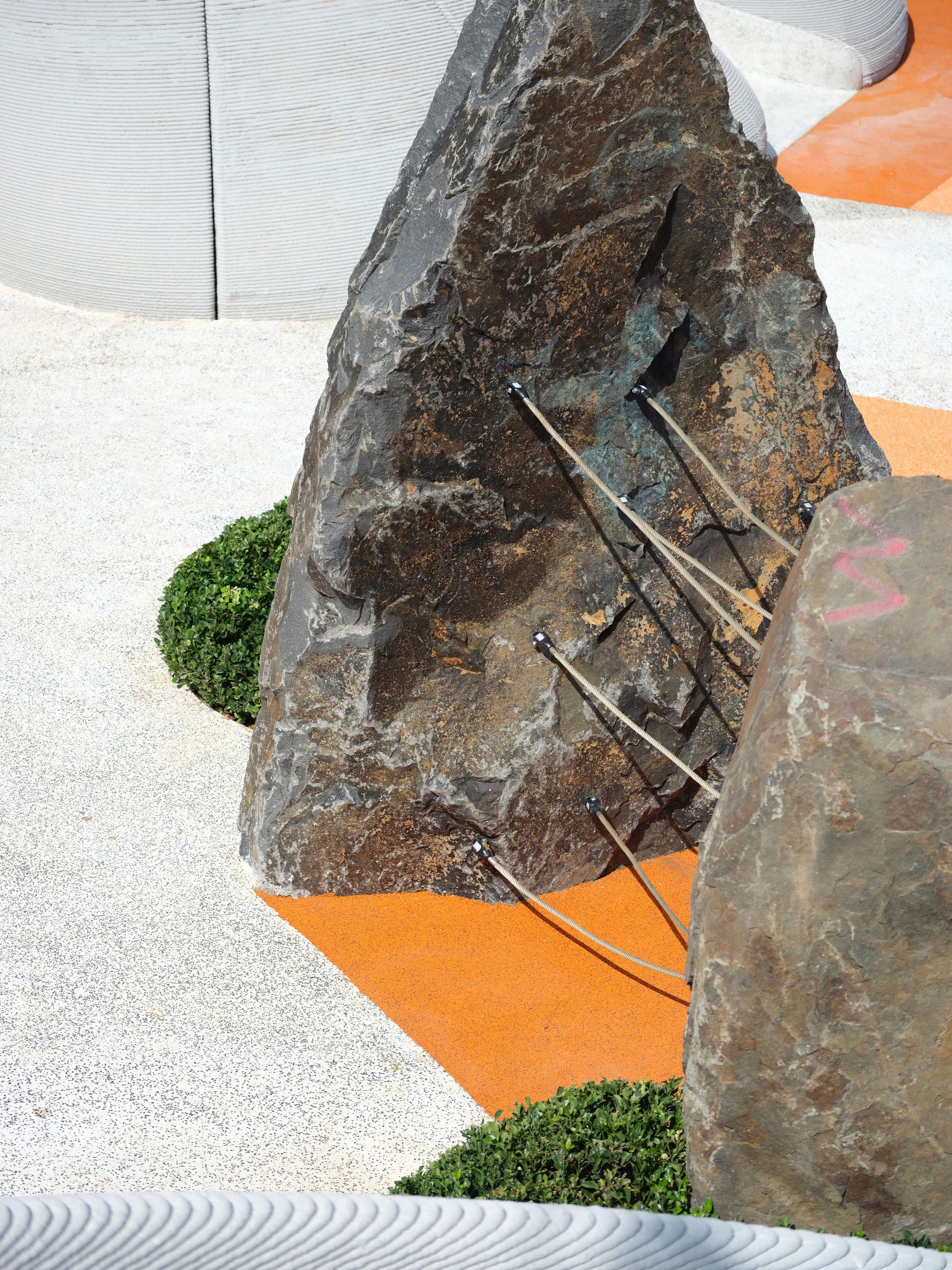 Boulder Park: The First 3D Concrete-Printed Playground - image 14