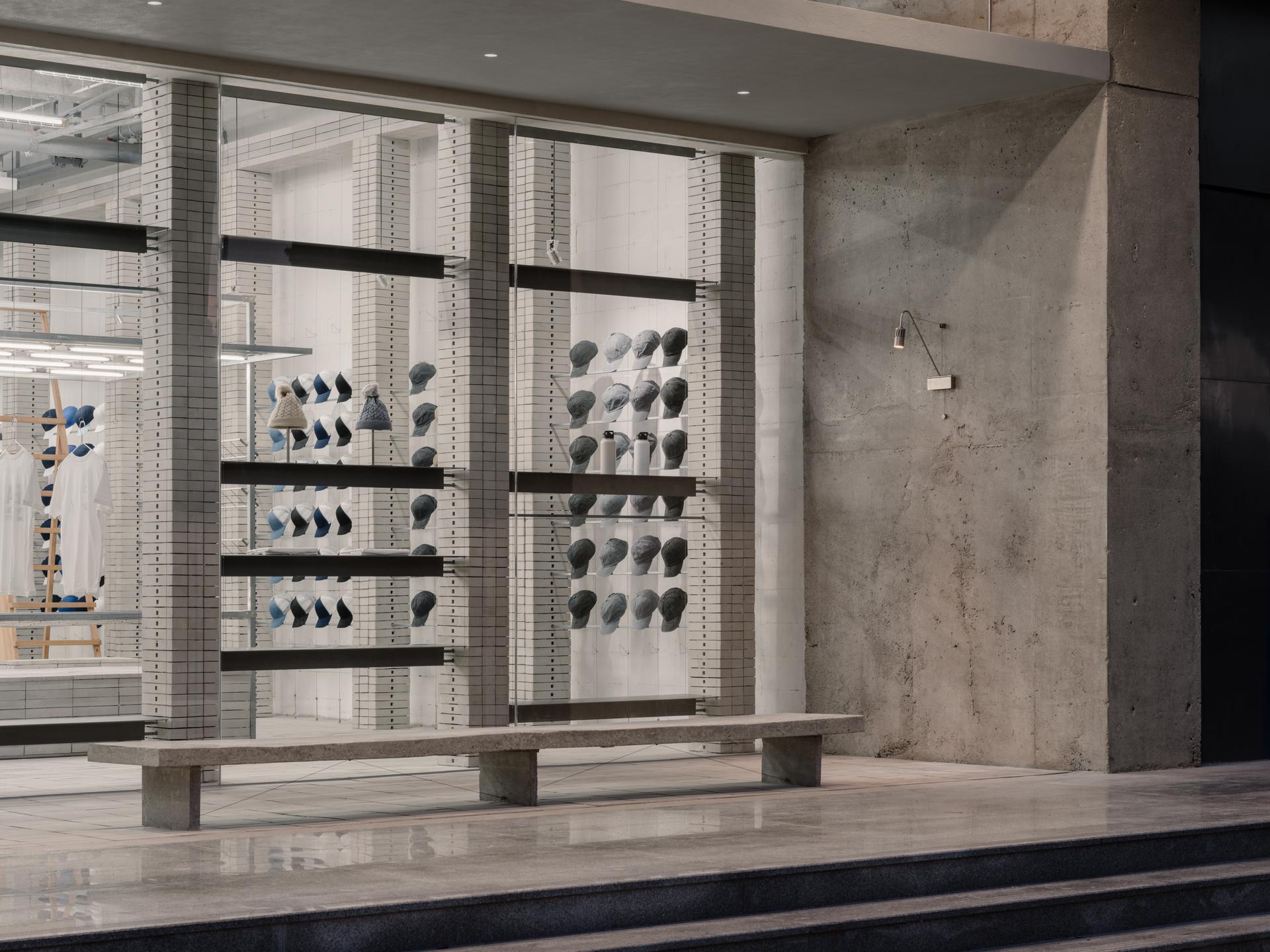HumCustom Factory Exhibition Hall - image 3