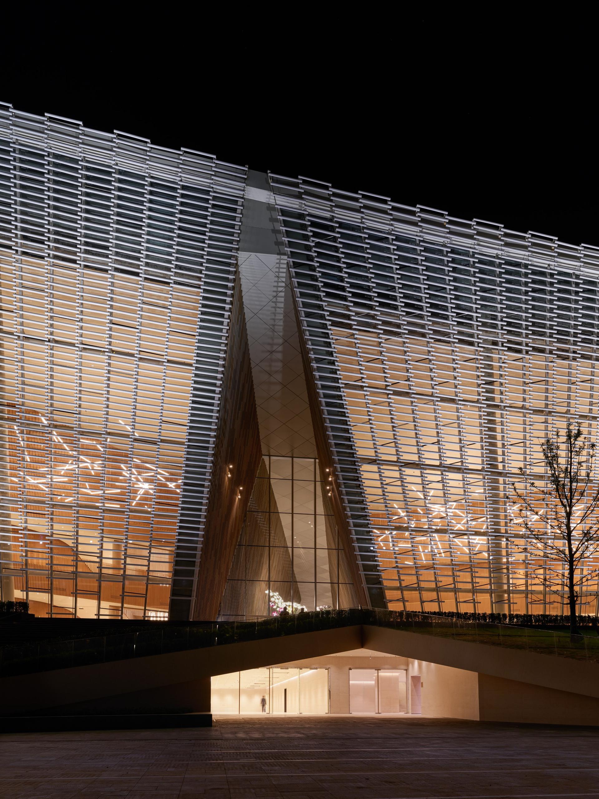 Nanchang Grand Theatre - image 5