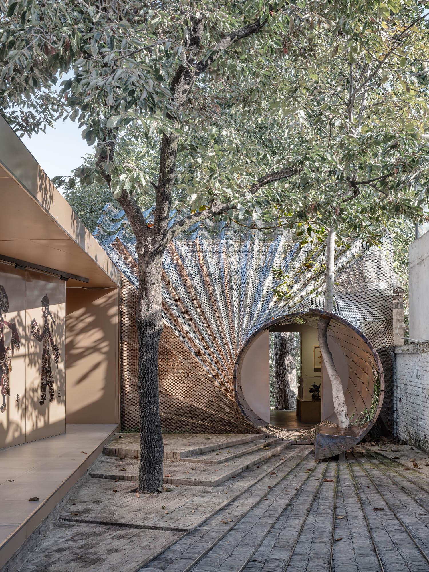 Streaming Light Exhibition Hall – Courtyard Renovation for the GuanZhong Mangba Art Festival - image 2