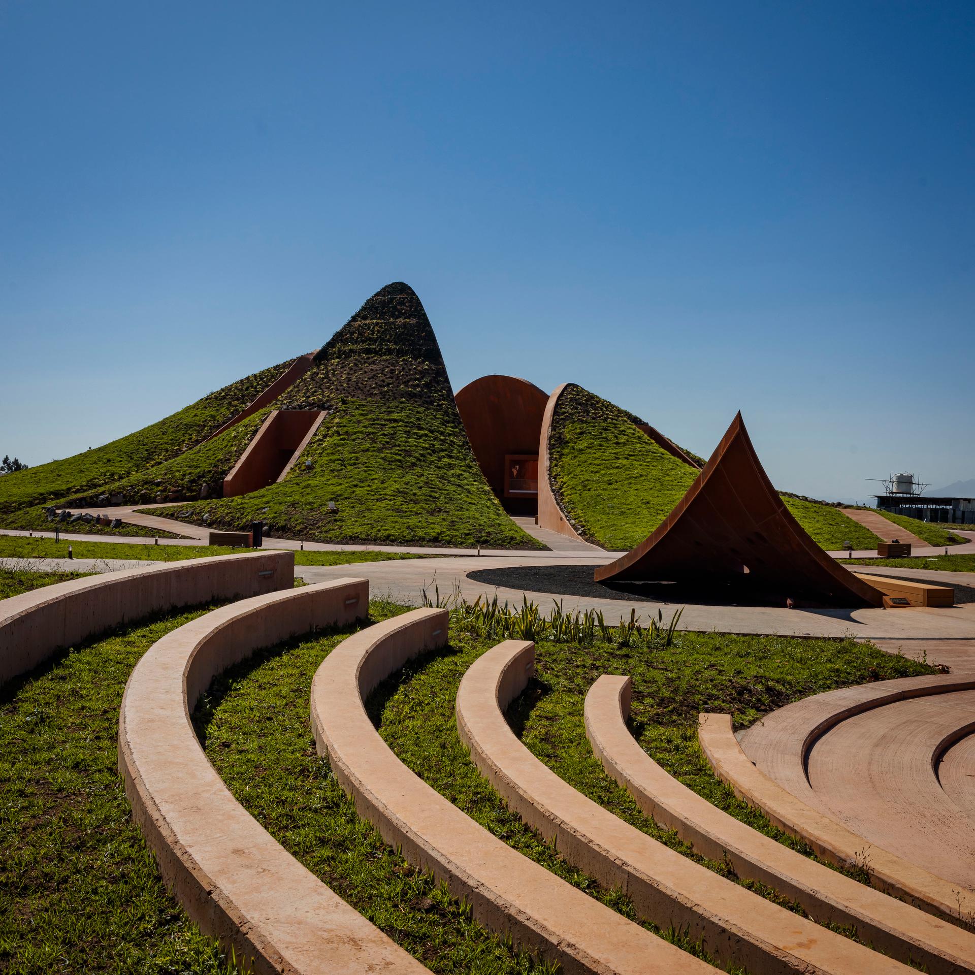 The ET-302 Memorial - image 14