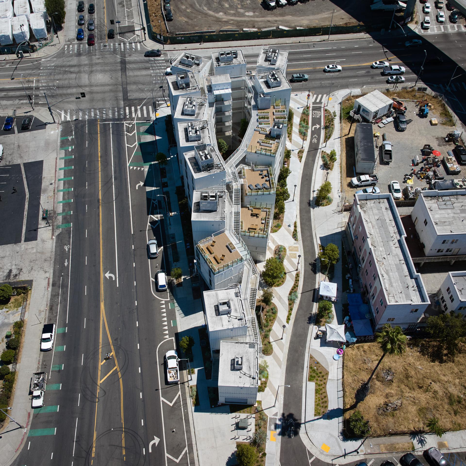 Isla Intersections Supportive Housing and Paseo - image 8