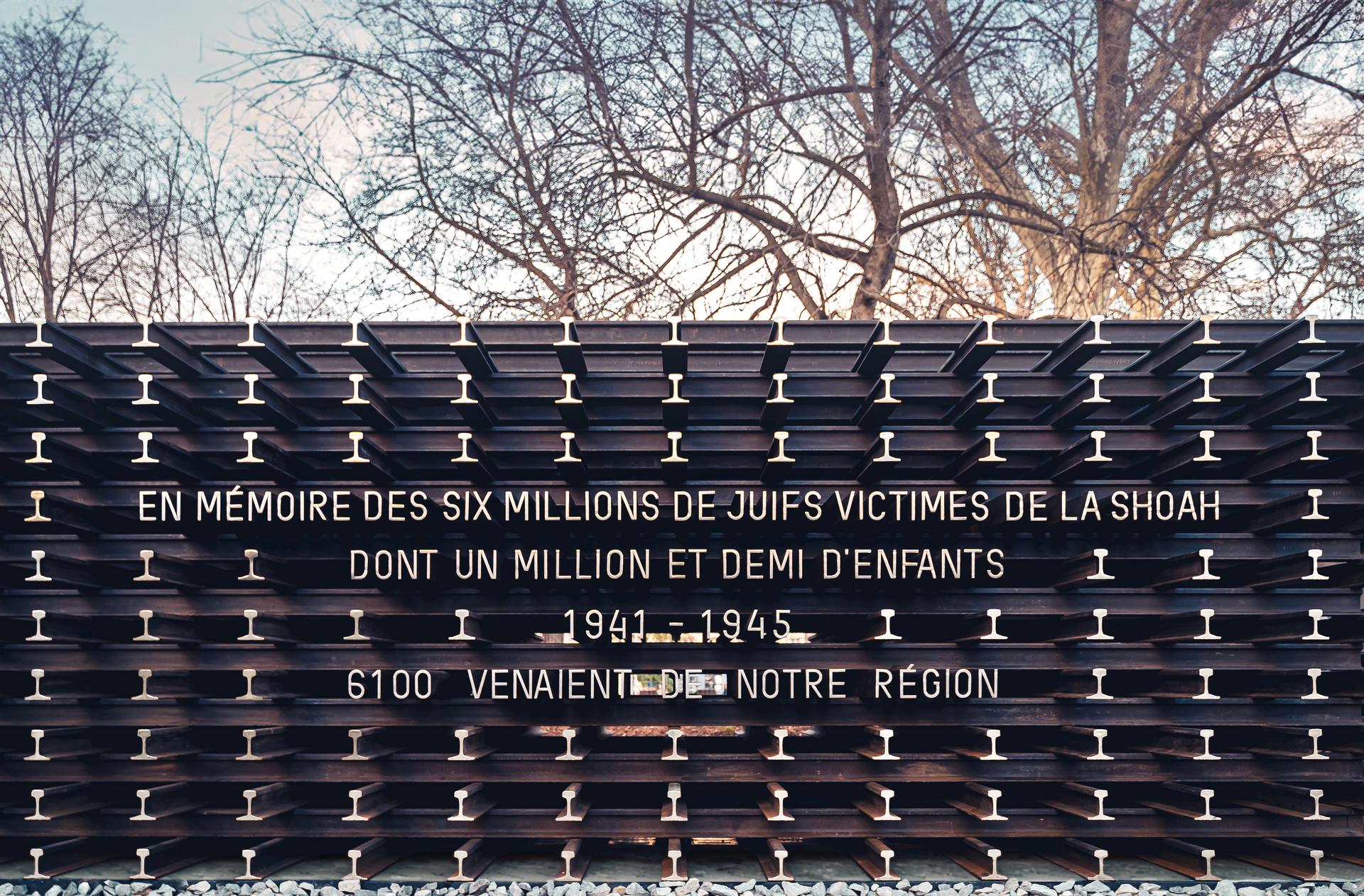 Rails of memory - image 6
