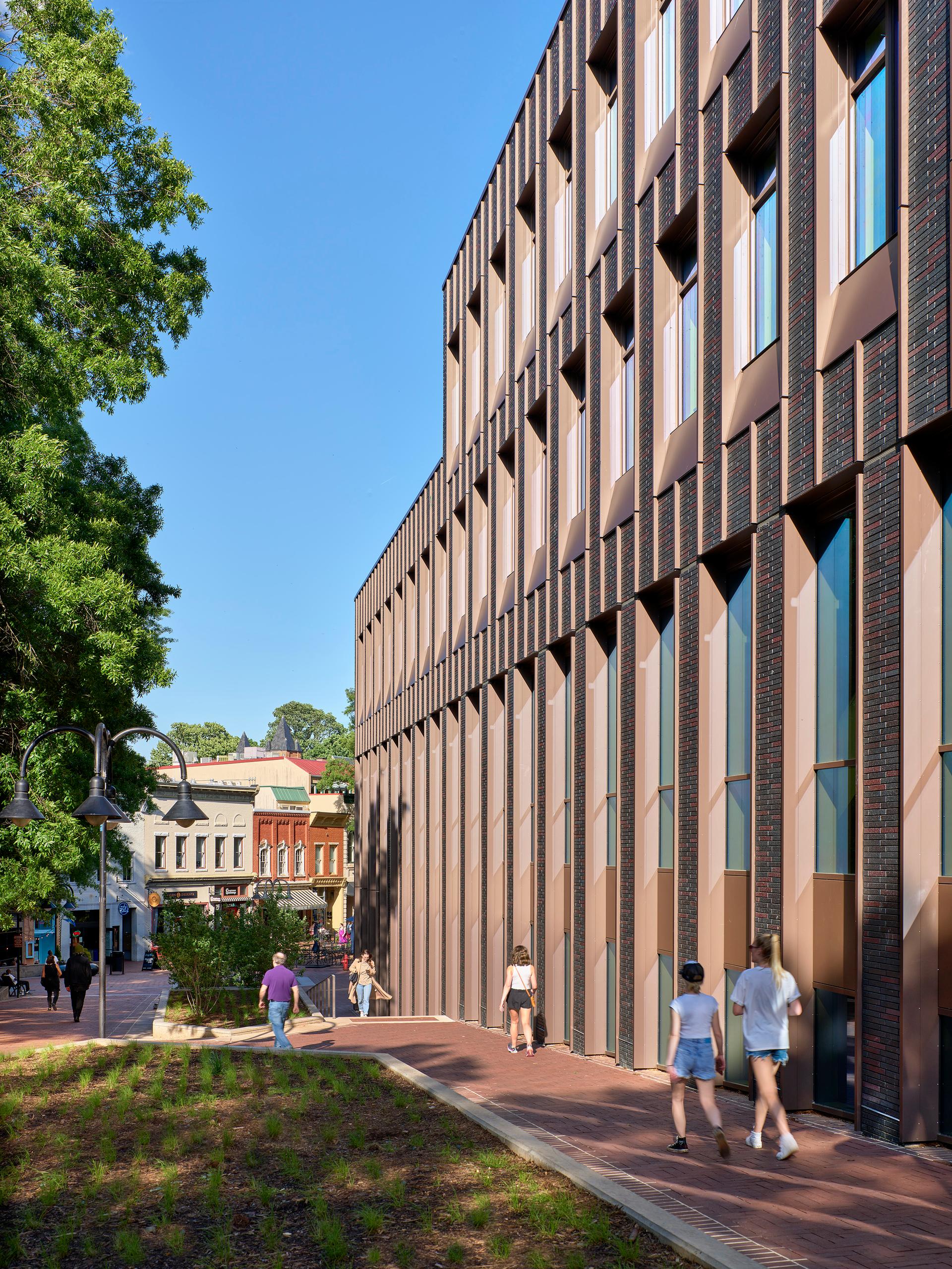 Center of Developing Entrepreneurs (CODE)