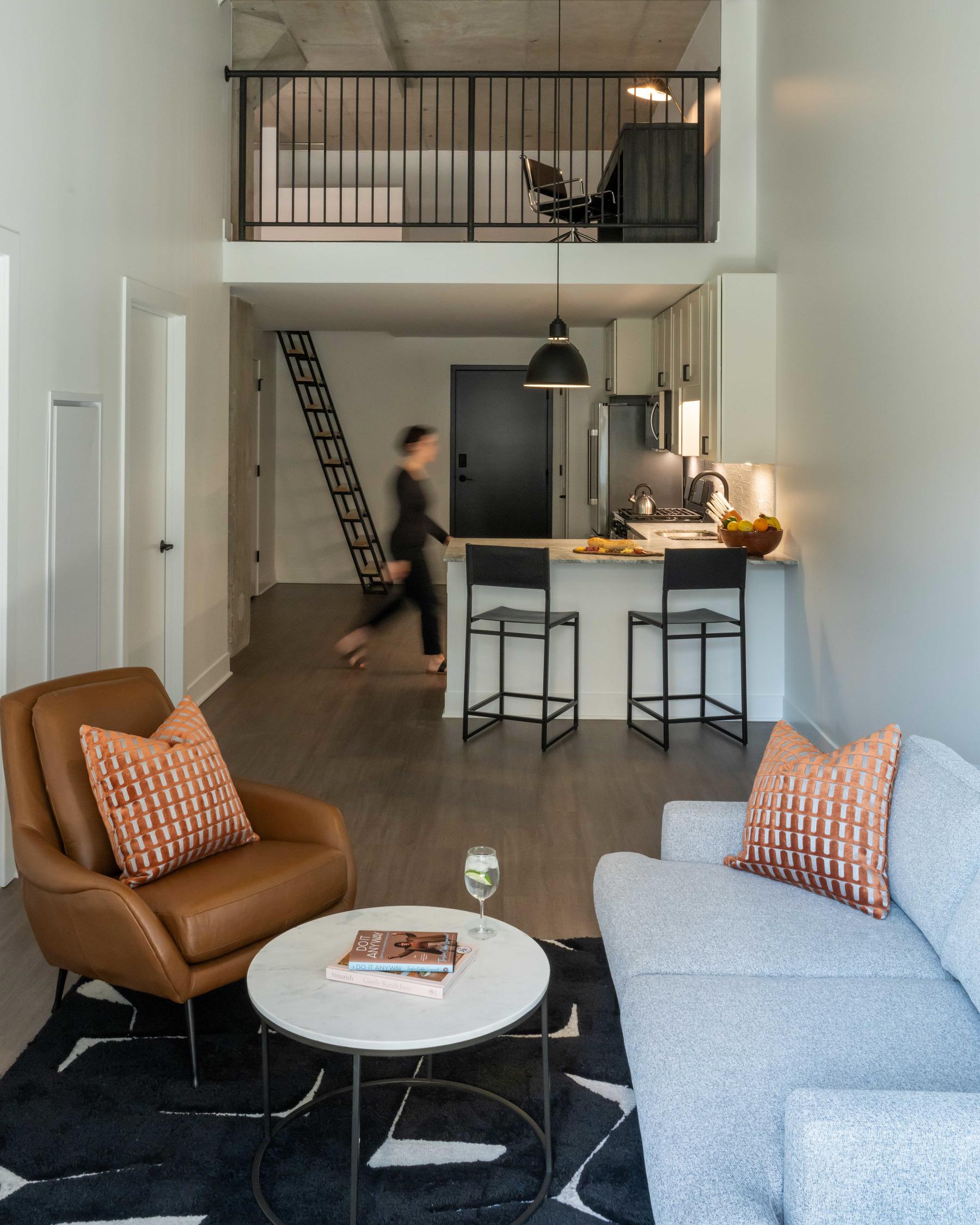 6 Corners Lofts - image 7