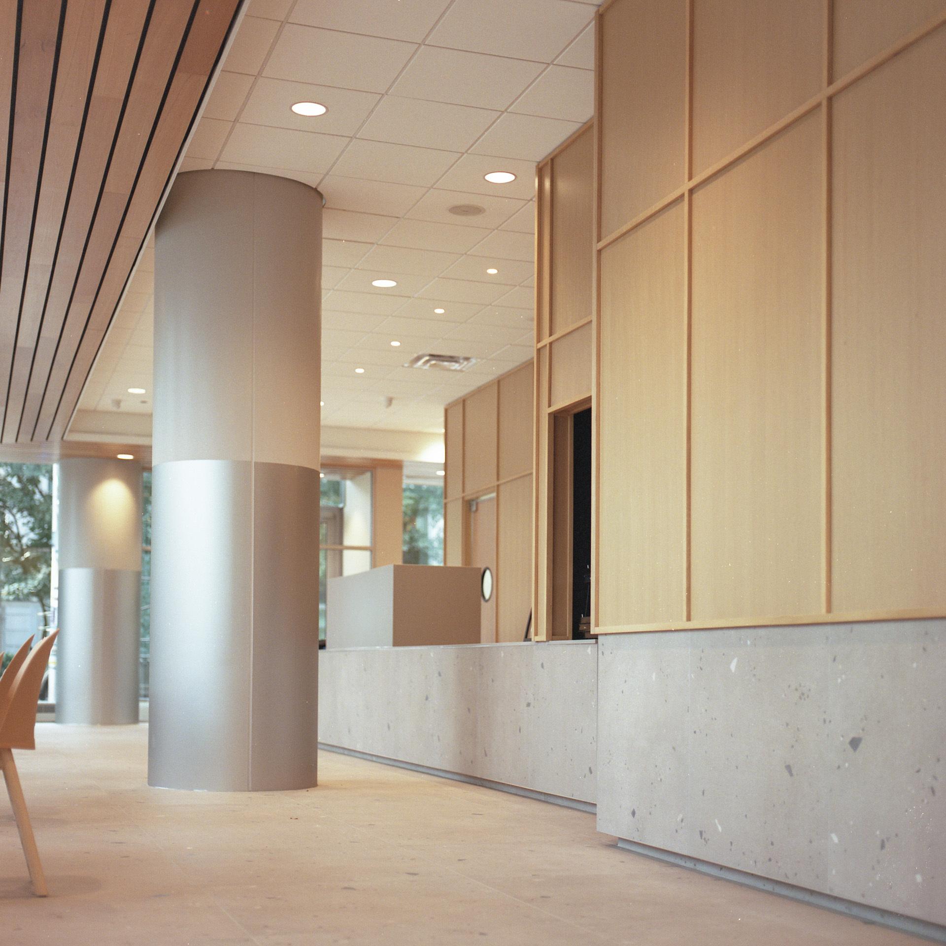 Food Hall at the Center for Care & Discovery - image 4