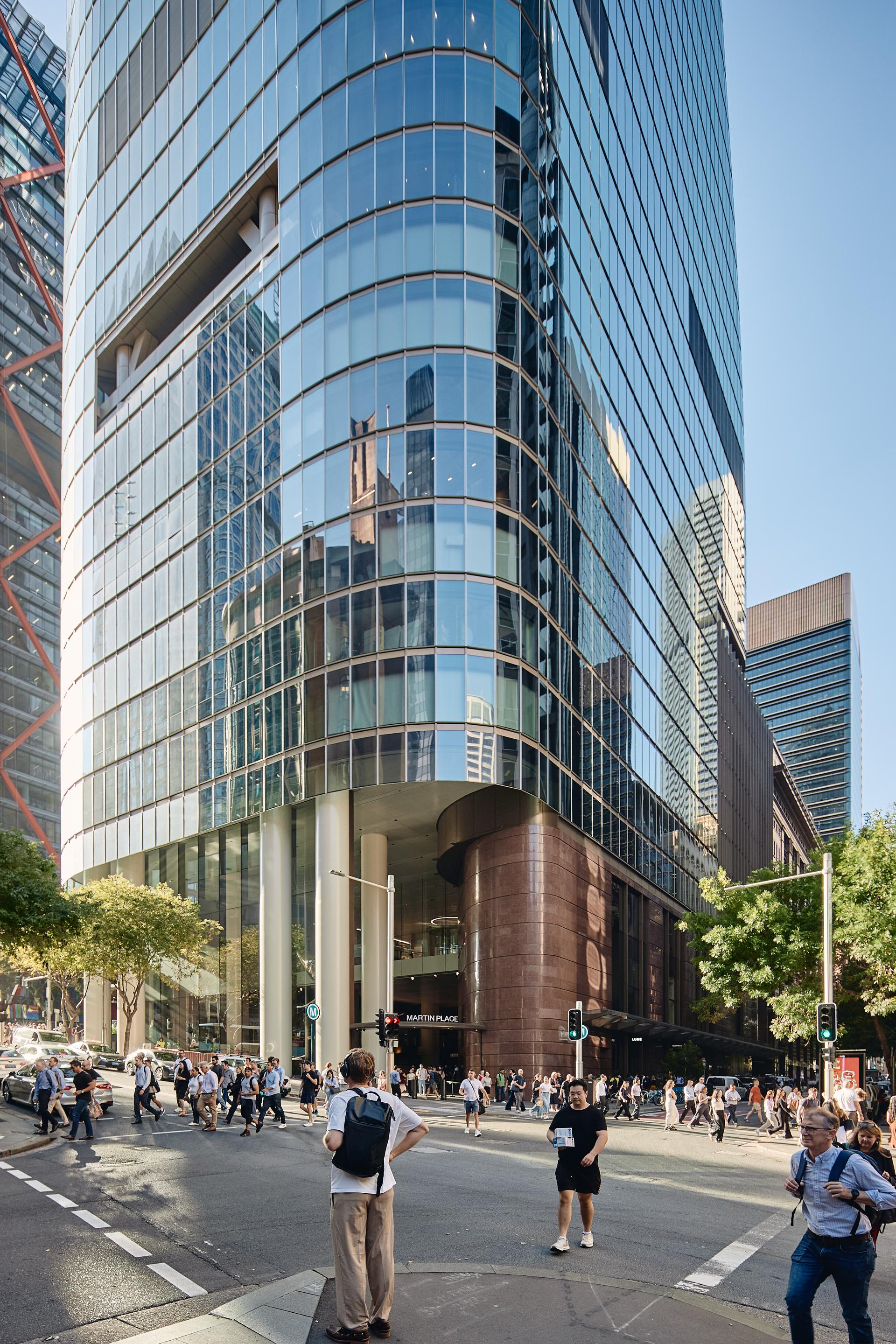1 Elizabeth - image 9