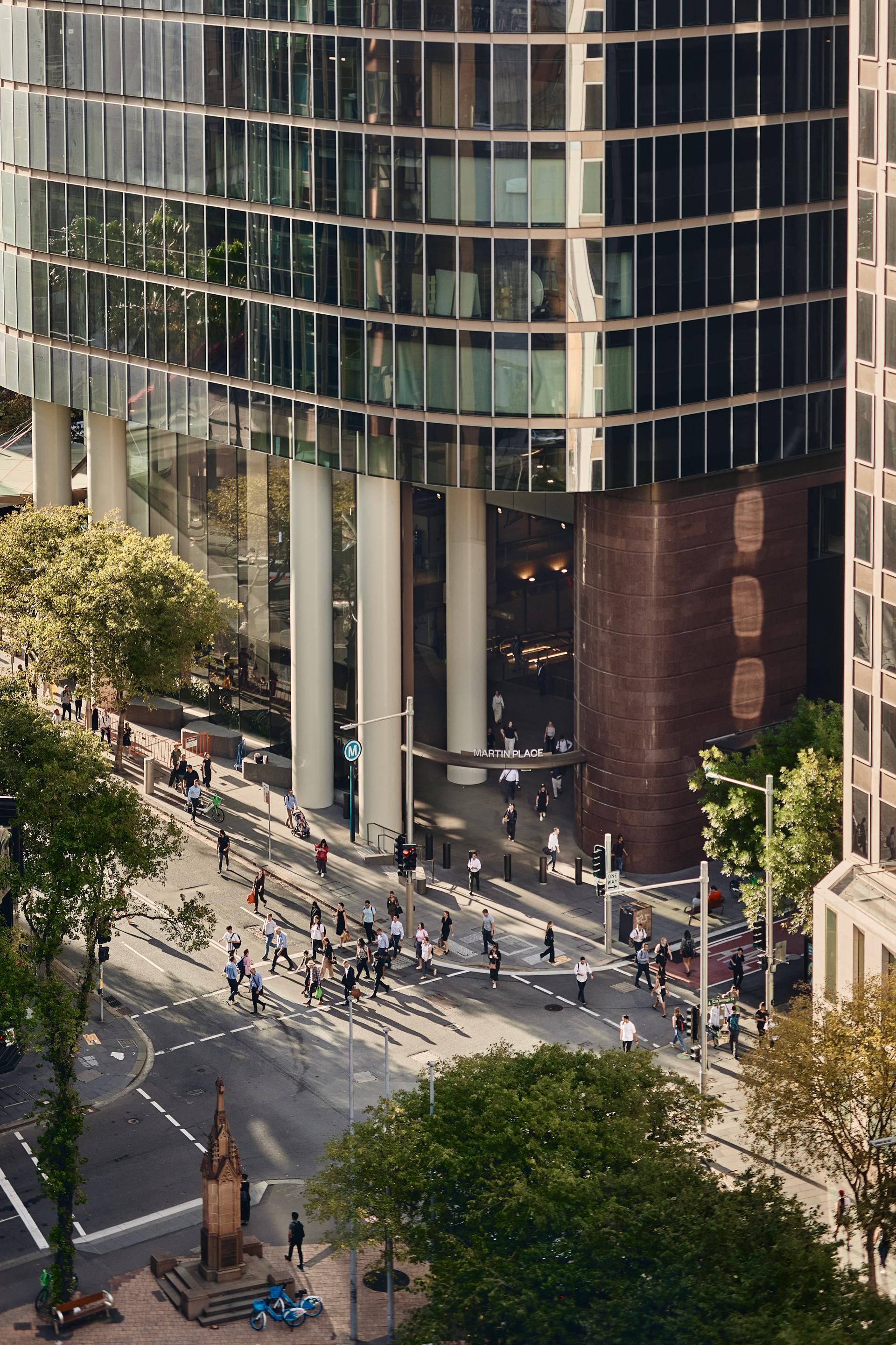 1 Elizabeth - image 10