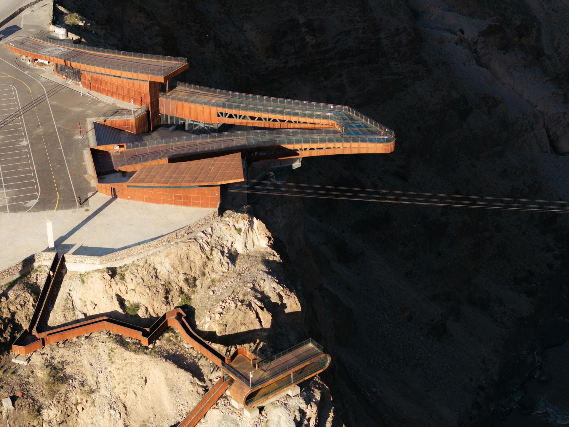Nujiang River 72 Turns Canyon Scenic Area - image 8