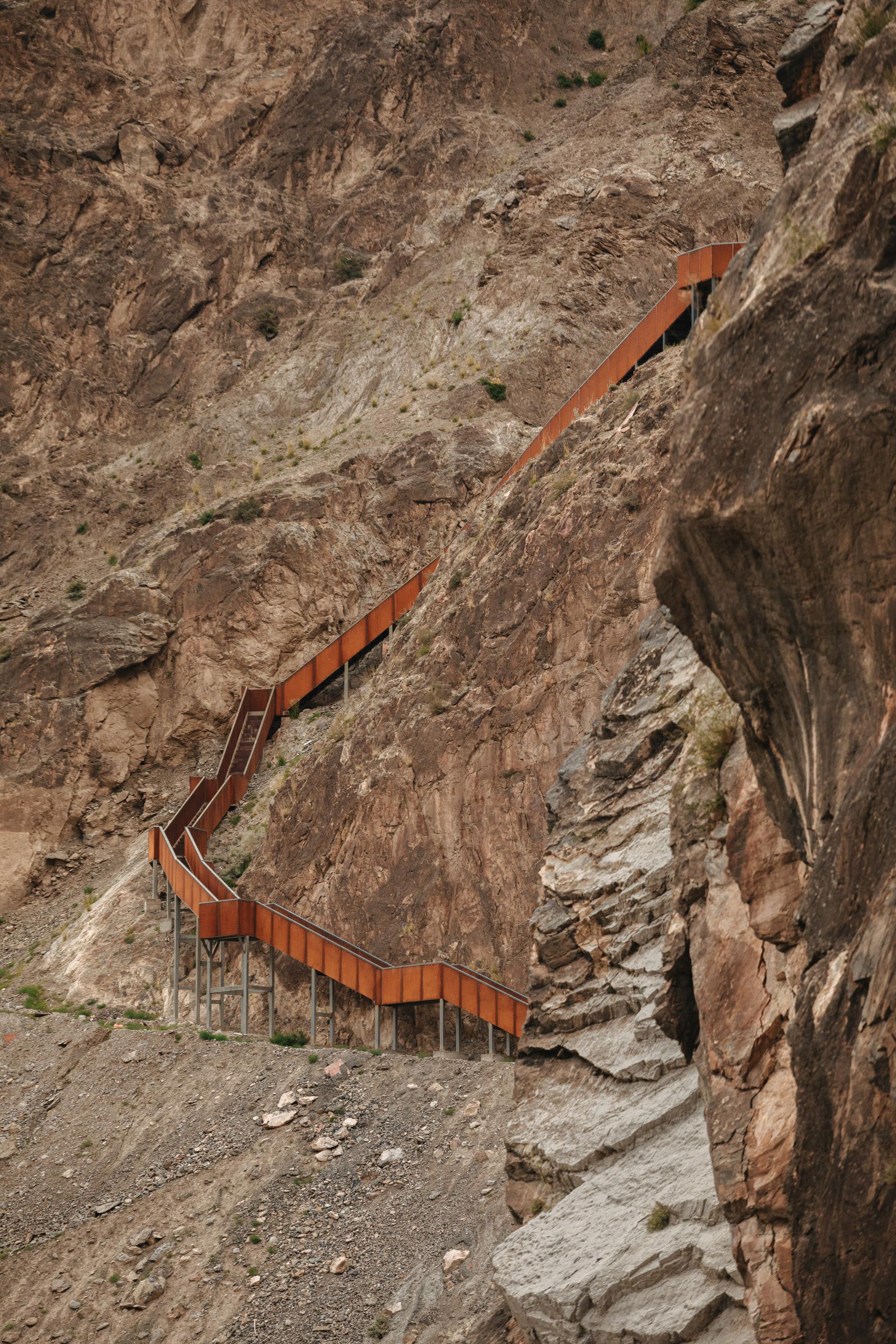 Nujiang River 72 Turns Canyon Scenic Area - image 23