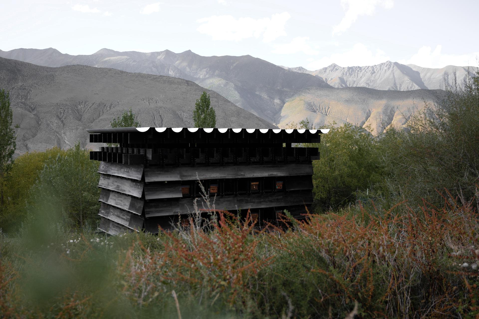 Shannan Beehive Observation Cabin - image 2