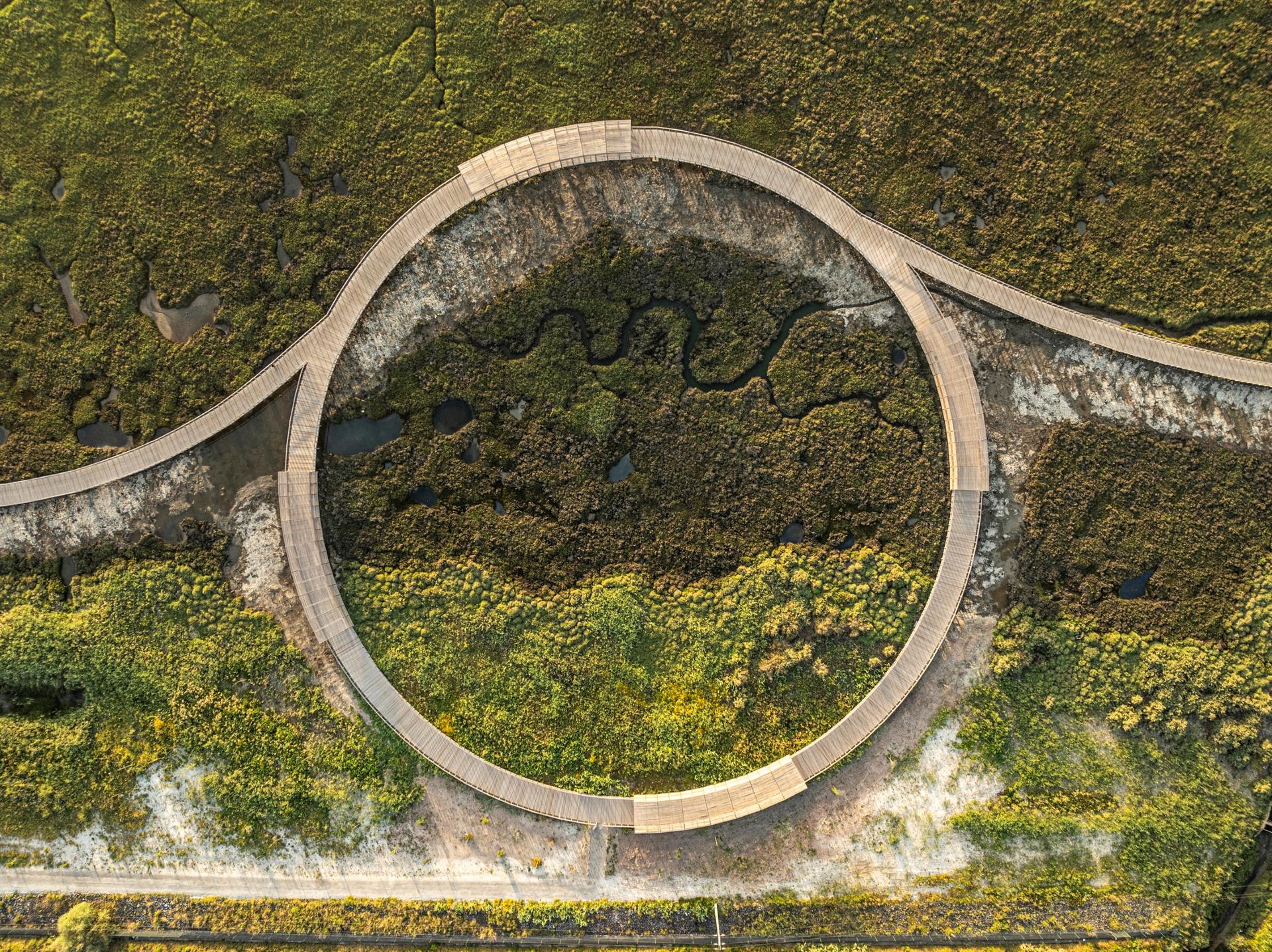 Loures Riverfront - image 2