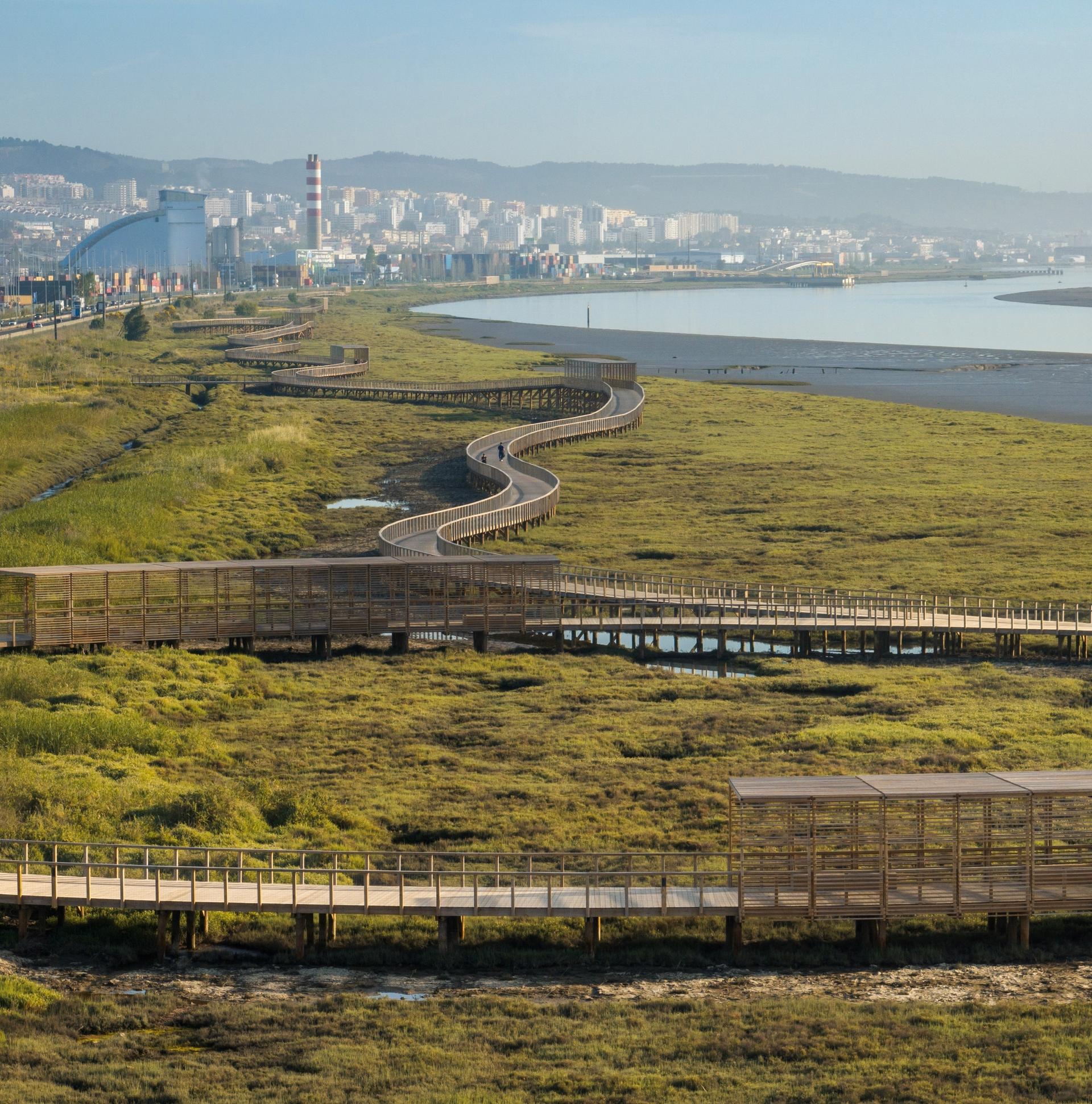 Loures Riverfront - image 7