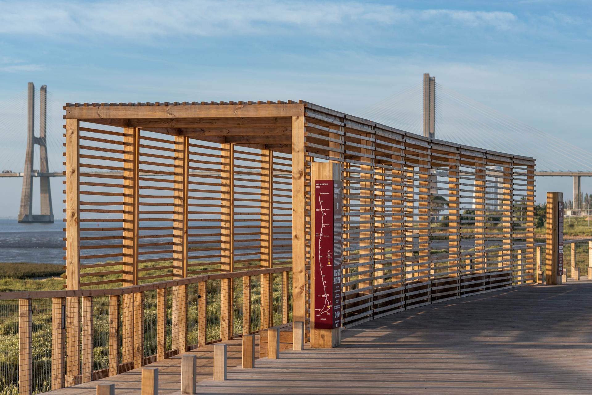 Loures Riverfront - image 16
