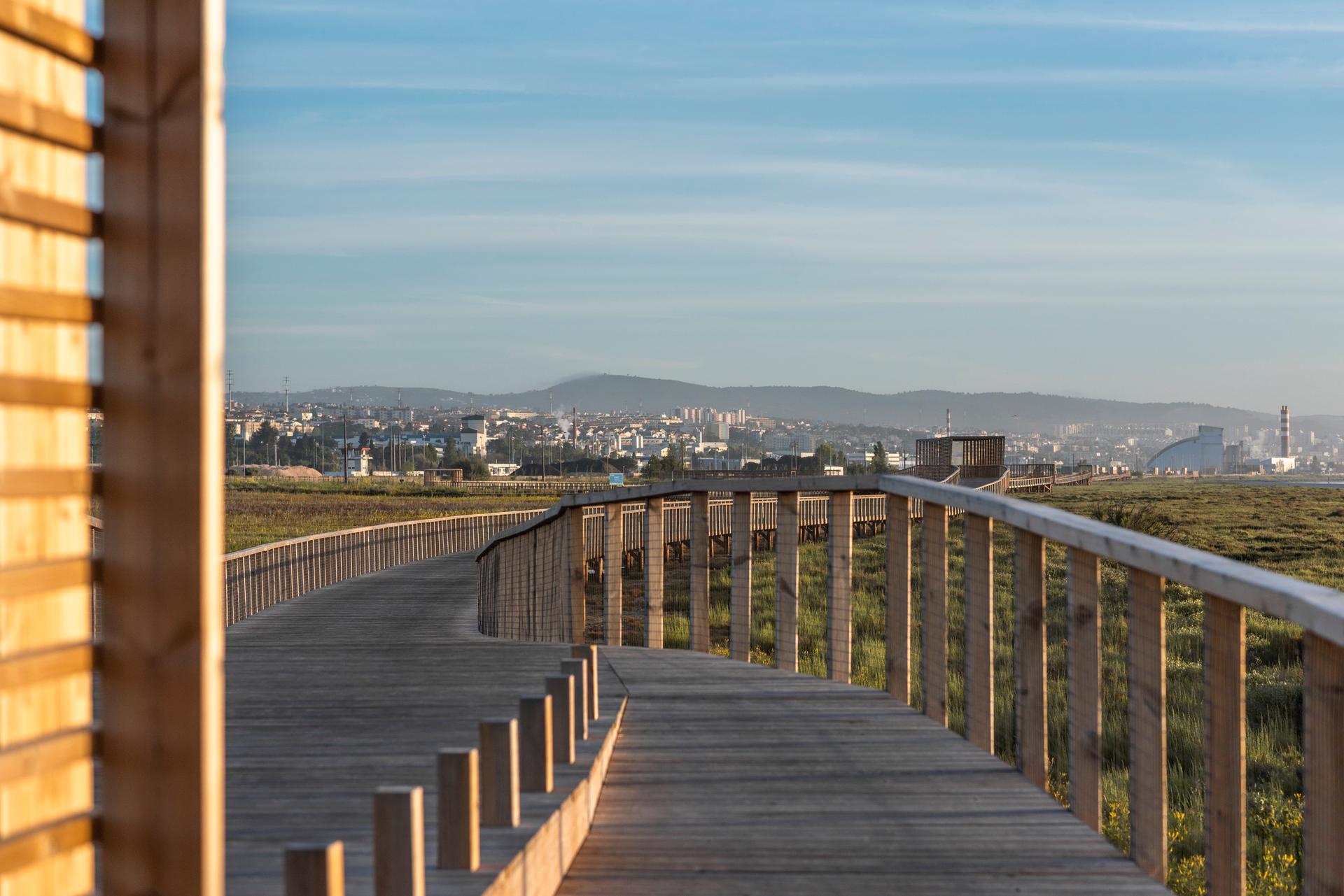 Loures Riverfront - image 18