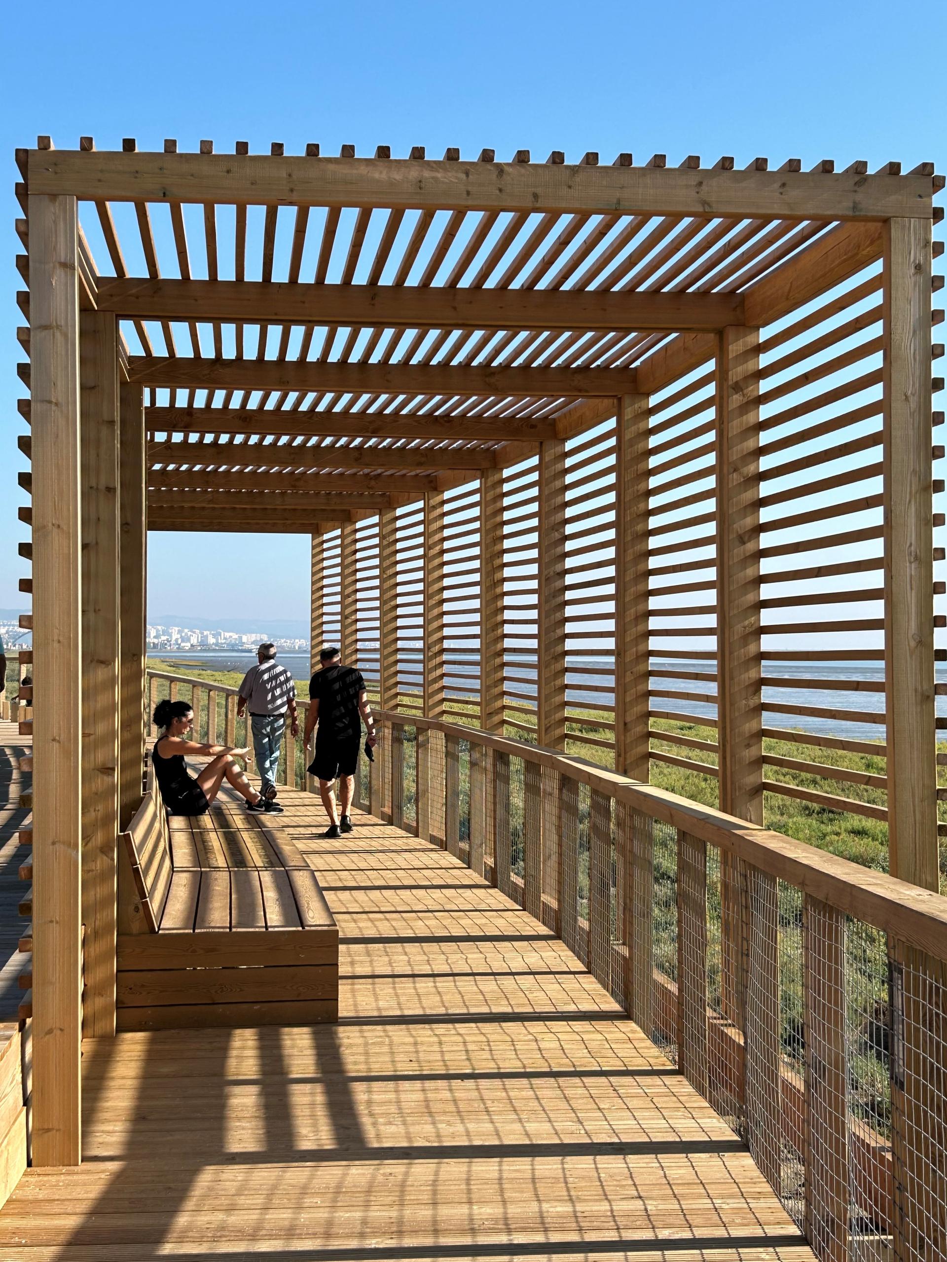 Loures Riverfront - image 19