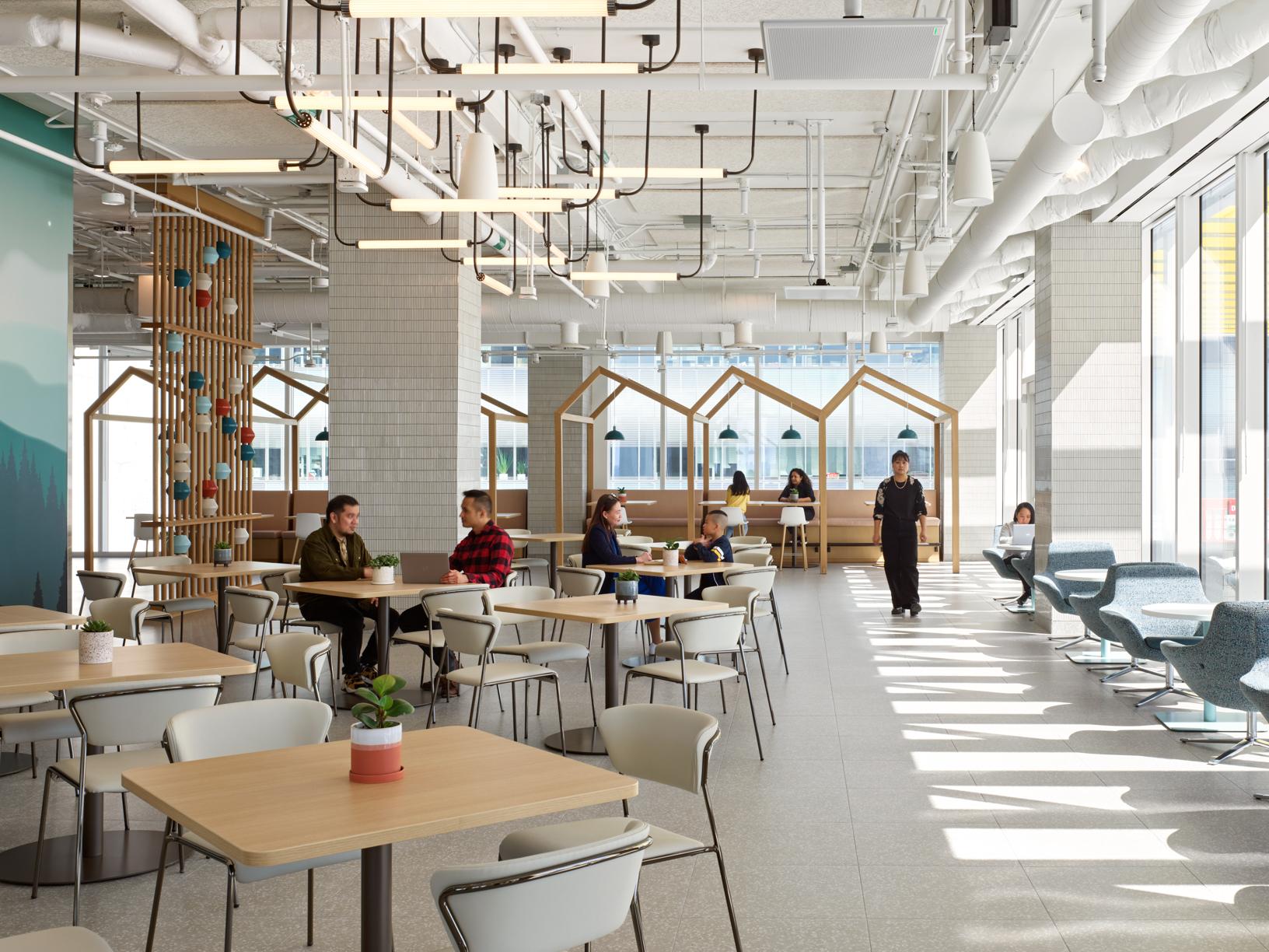 SickKids Patient Support Centre - image 13