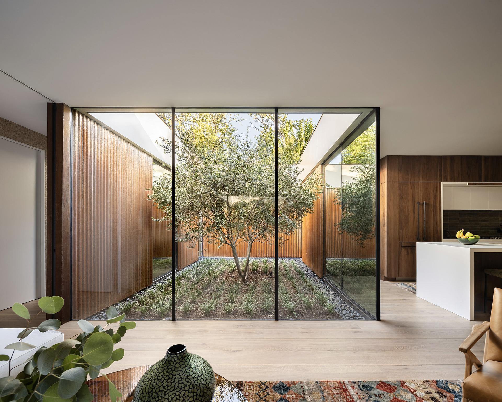 Stealth House - image 5